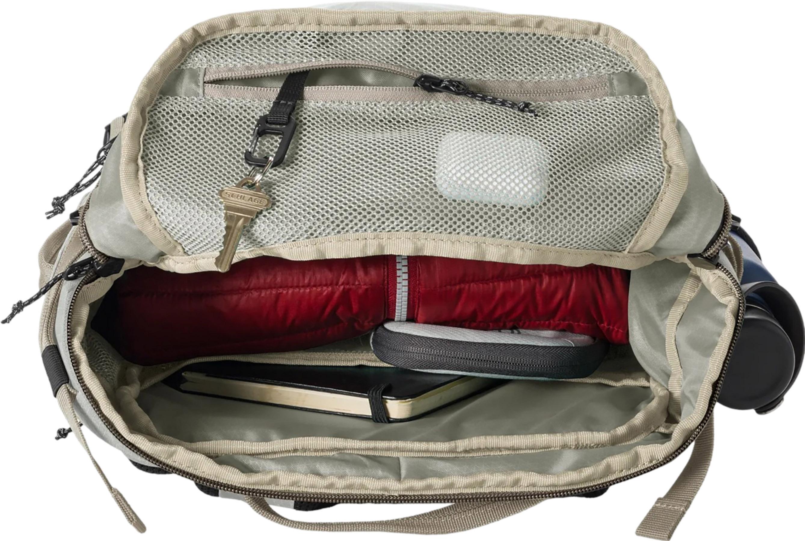 Product gallery image number 4 for product Explore Backpack 26L