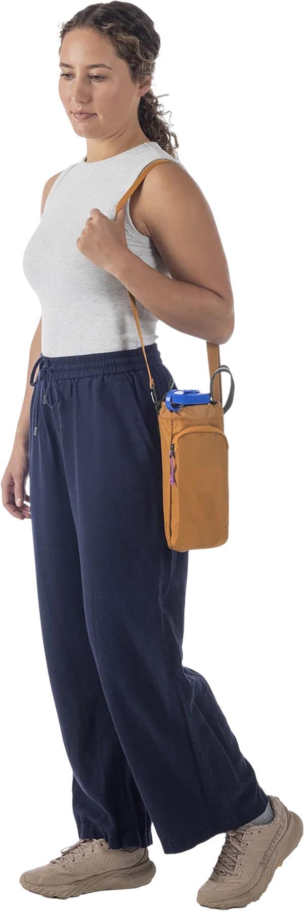 Numéro de l'image de la galerie de produits 4 pour le produit Sac à bandoulière pour bouteille d'eau Ranger 2L