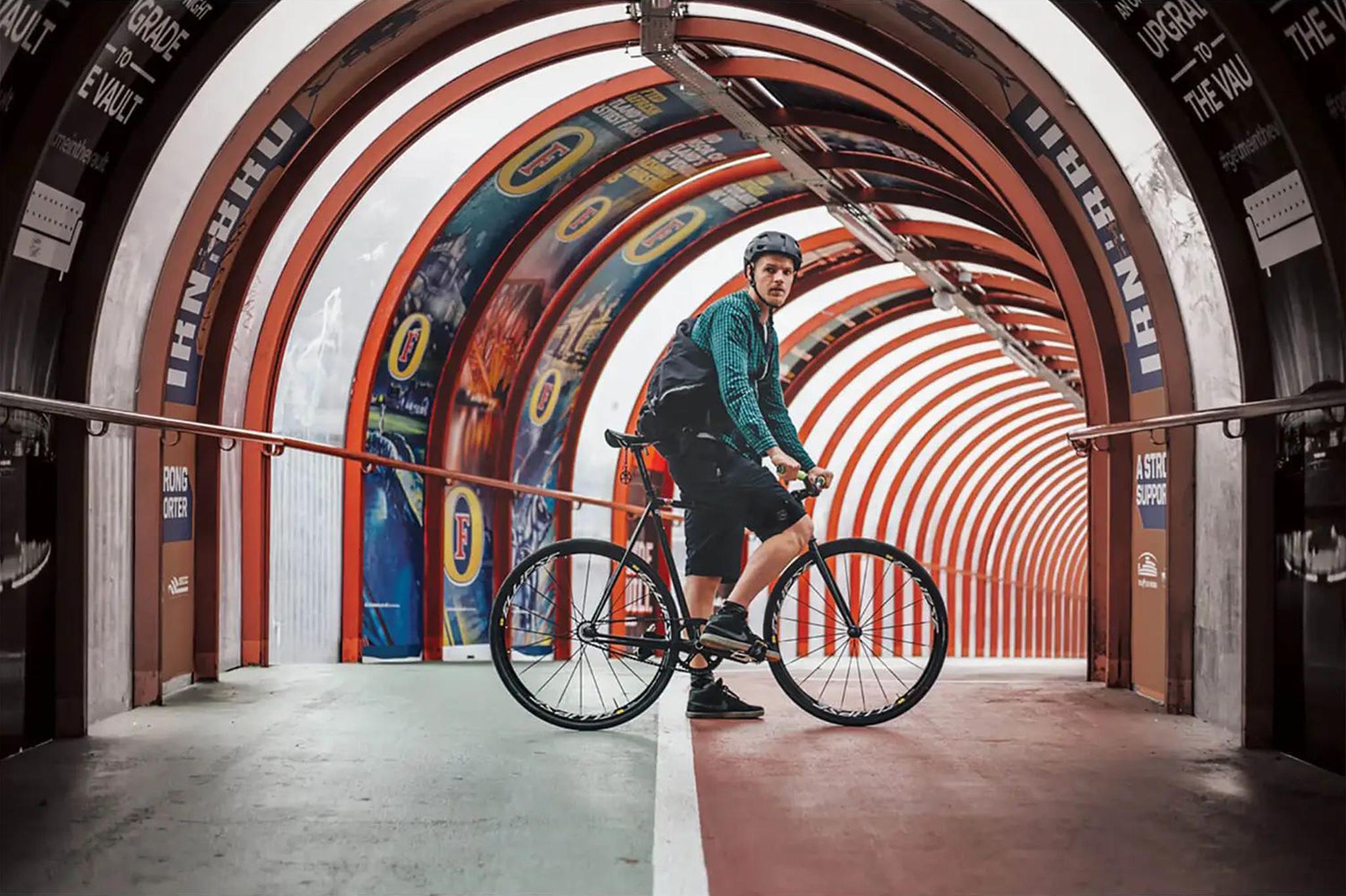 Product gallery image number 9 for product Short de VTT Hummvee II - Homme