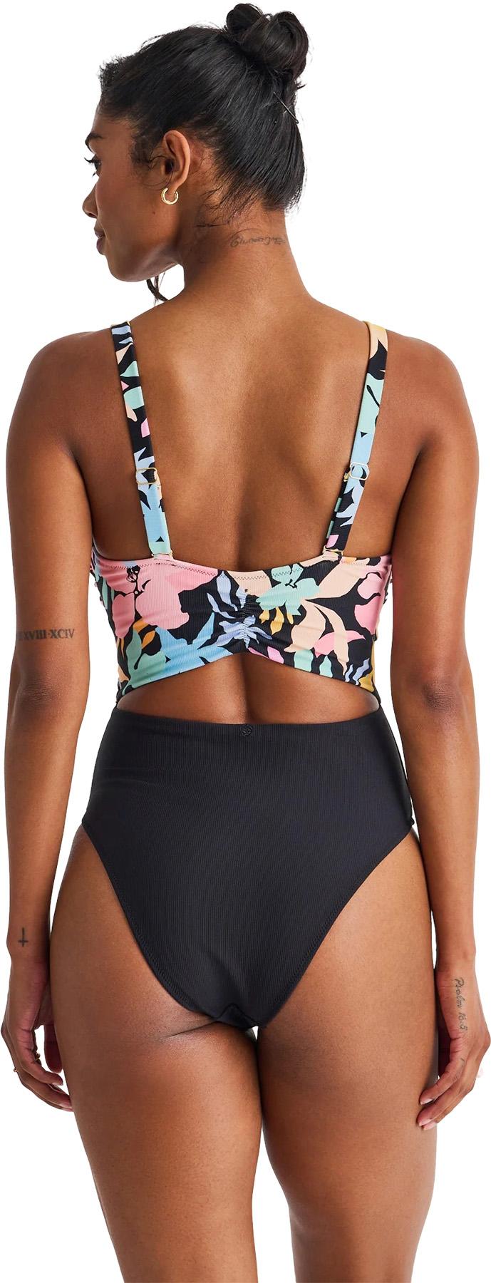 Numéro de l'image de la galerie de produits 2 pour le produit Maillot de bain une pièce croisé à très échancré - Femme