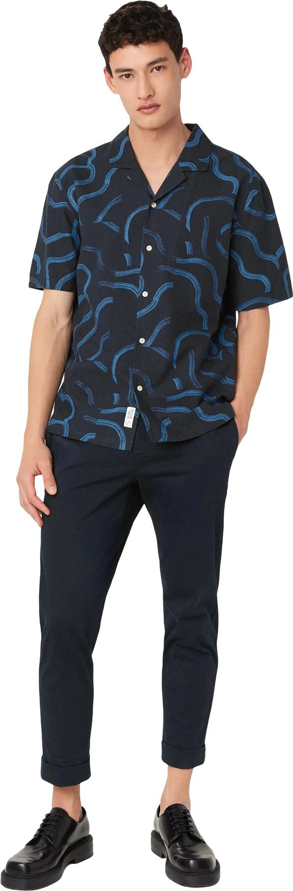 Numéro de l'image de la galerie de produits 2 pour le produit Chemise à col cranté abstraite - Homme