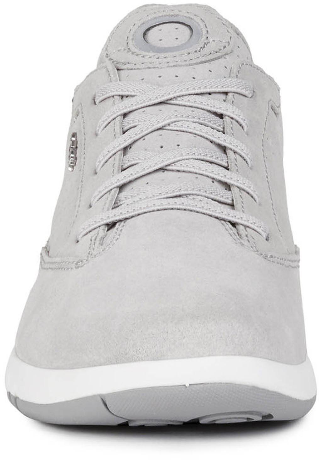 Product gallery image number 3 for product Aerantis Sneaker - Women's