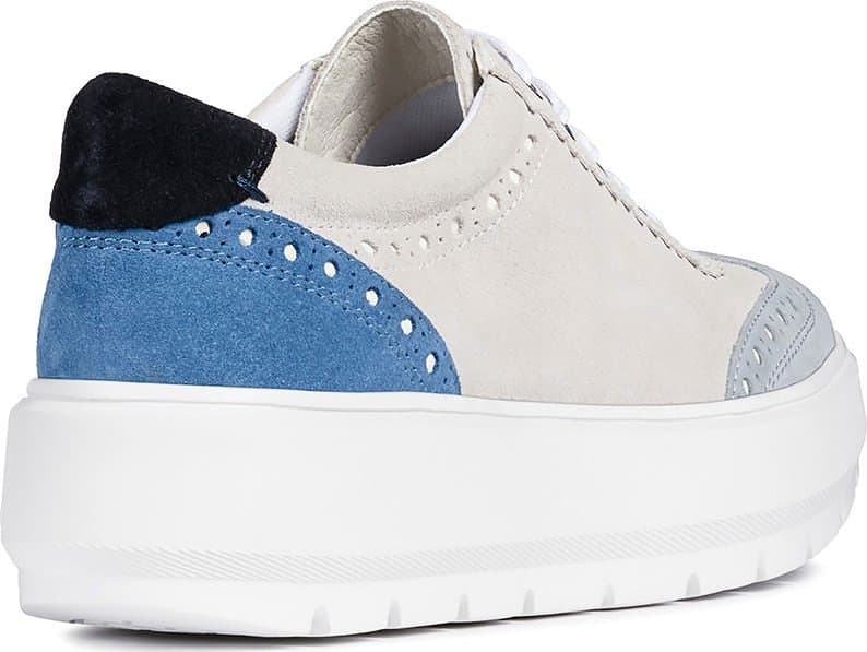 Product gallery image number 3 for product Kaula Sneaker Suede - Women's