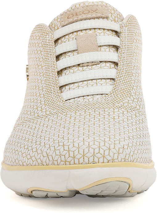 Product gallery image number 3 for product Baskets Nebula - Femme