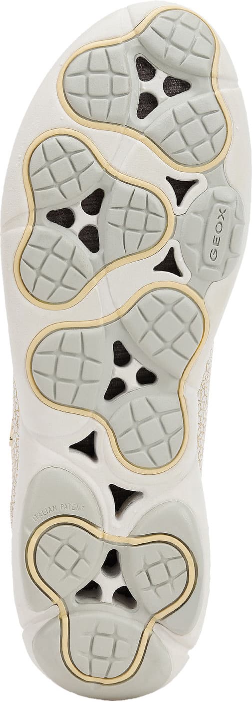 Product gallery image number 7 for product Baskets Nebula - Femme