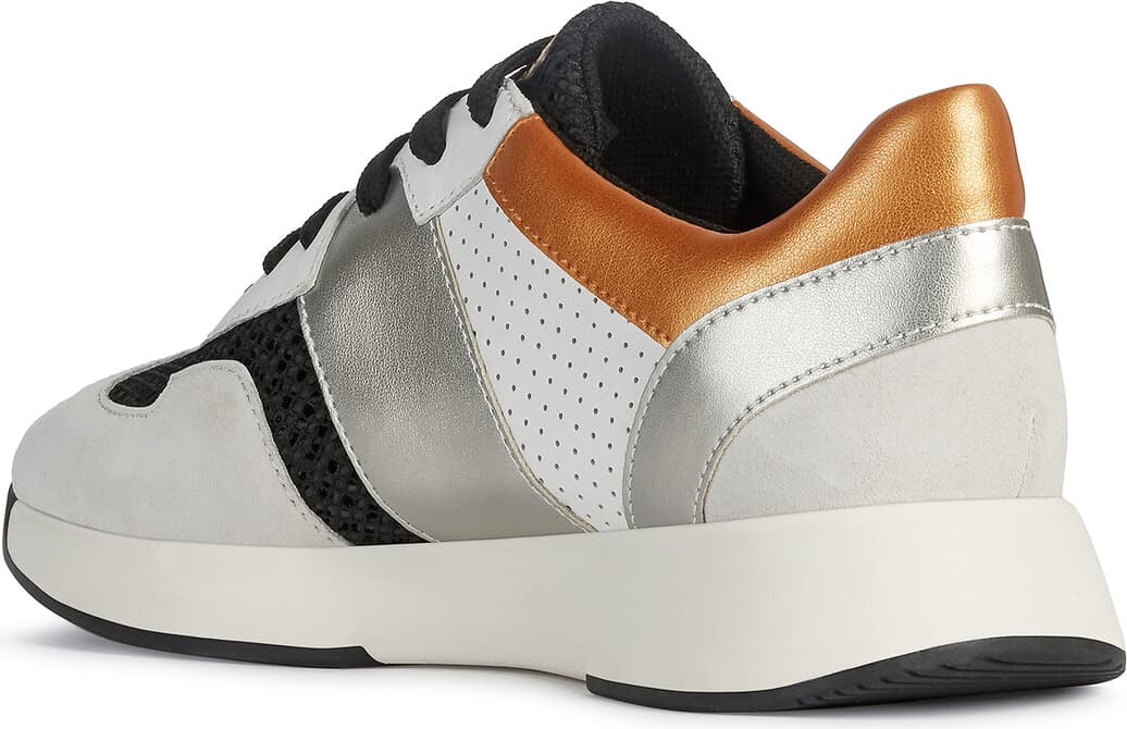 Product gallery image number 4 for product Suzzie Sneaker- Women’s