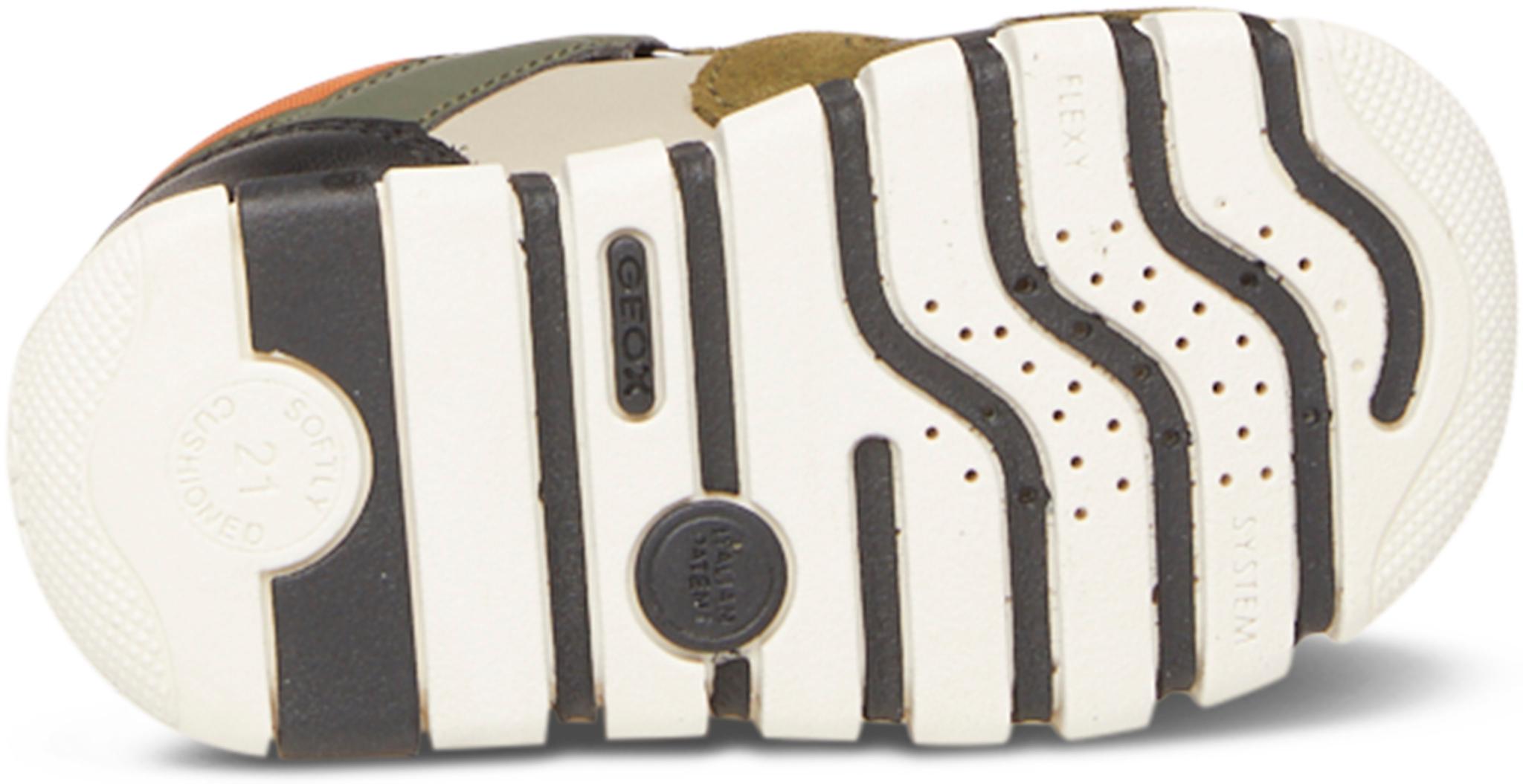 Product gallery image number 3 for product Iupidoo Sneakers - Baby Girl