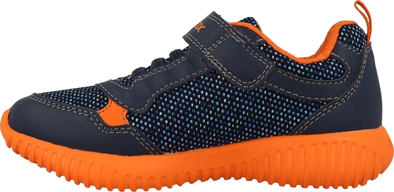 Product gallery image number 4 for product Waviness Sneakers - Youth Boy