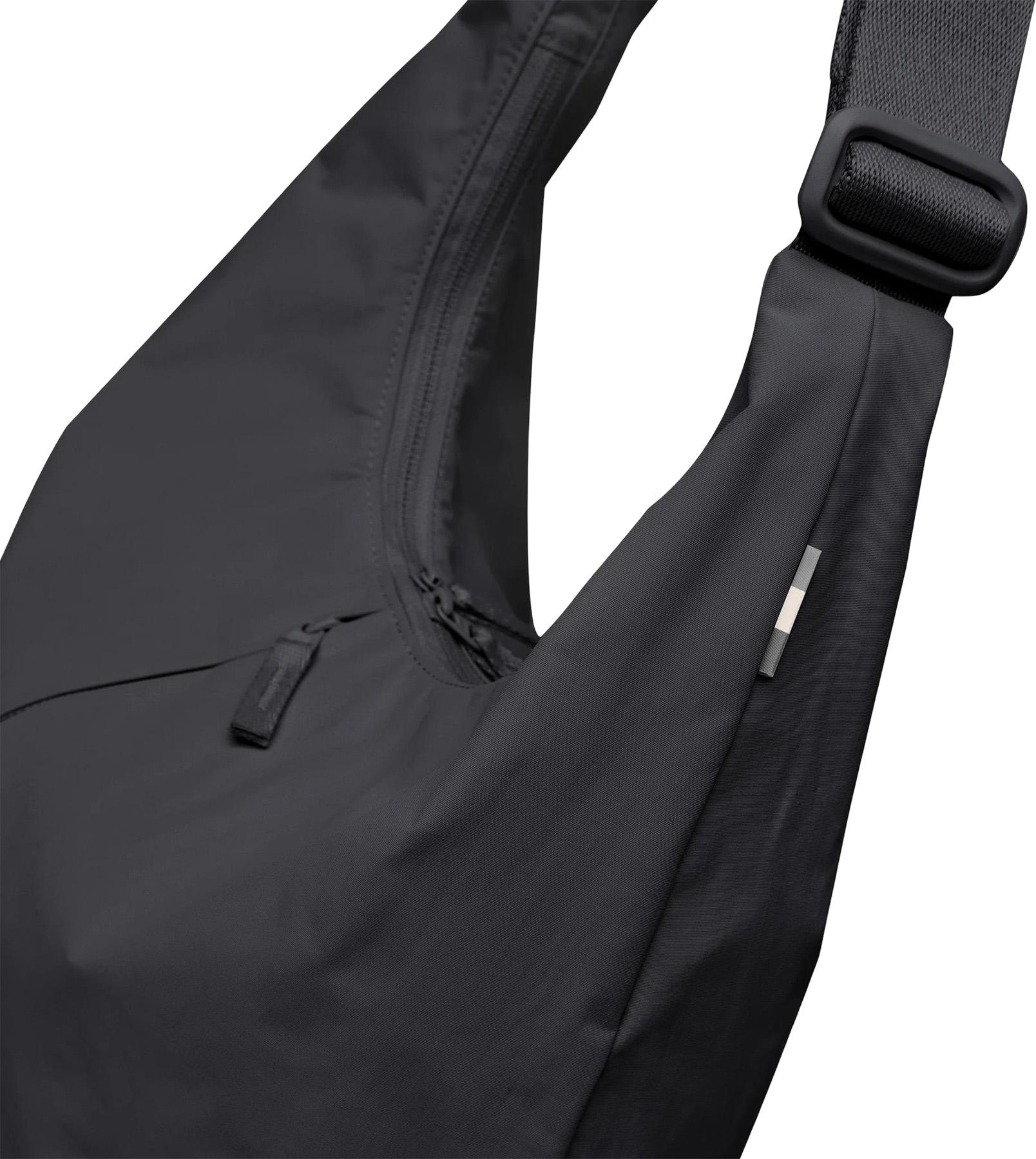 Product gallery image number 3 for product T-Shape Shoulder Bag