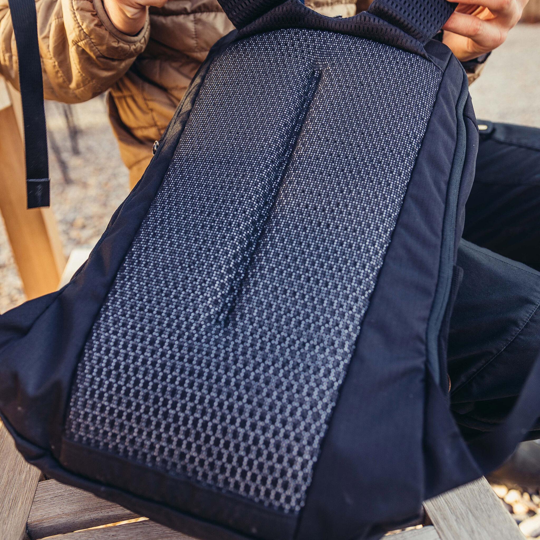 Product gallery image number 3 for product Sac à dos de jour Rhune 25L - Unisexe