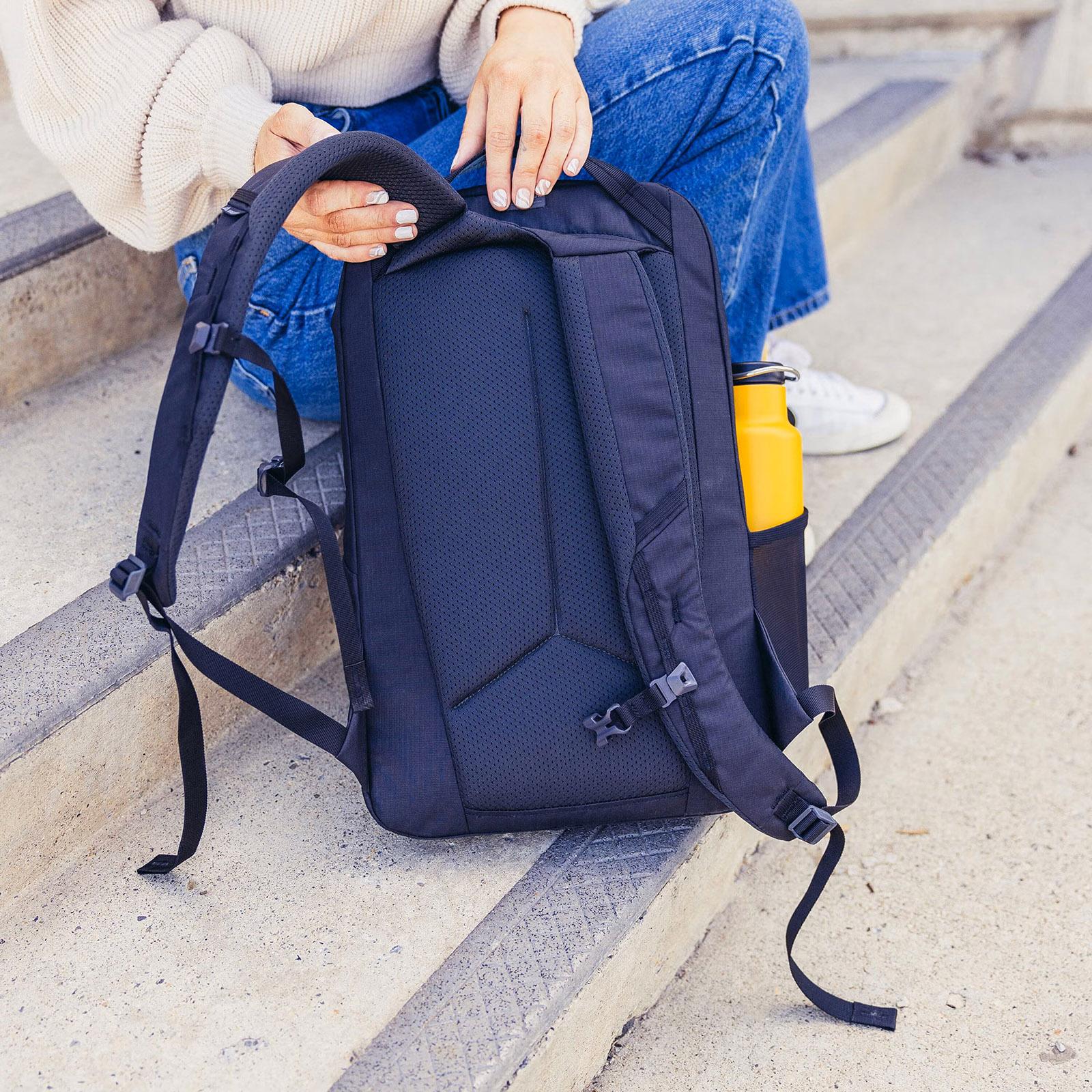 Product gallery image number 5 for product Retna Backpack 20L