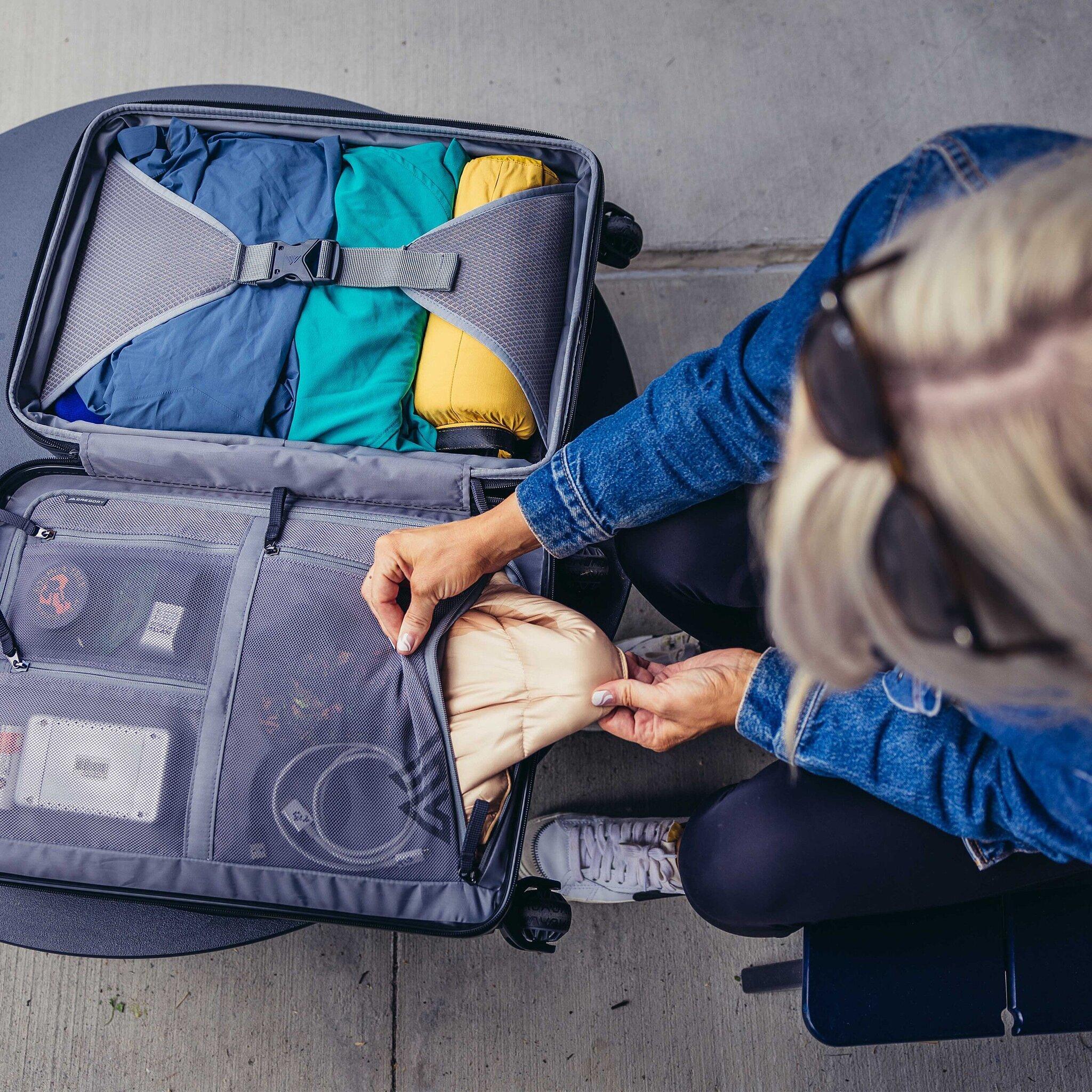 Product gallery image number 7 for product Quadro Pro 22" Hardcase Carry-On Luggage 44L