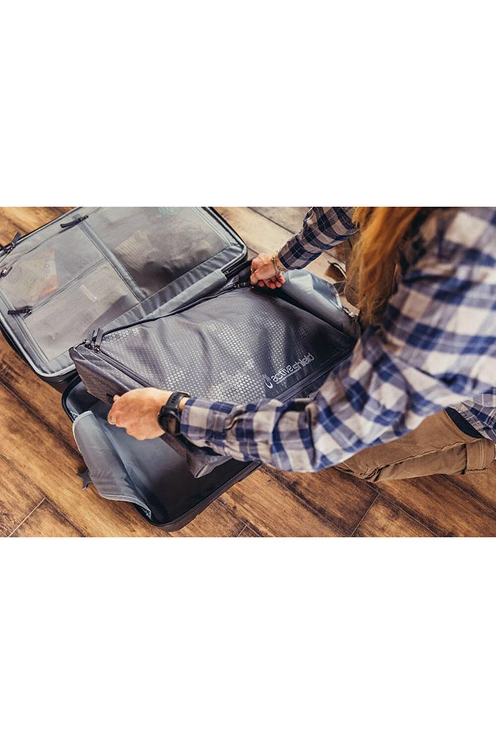 Product gallery image number 8 for product Quadro Pro Roller Hardcase Luggage 28"/88L