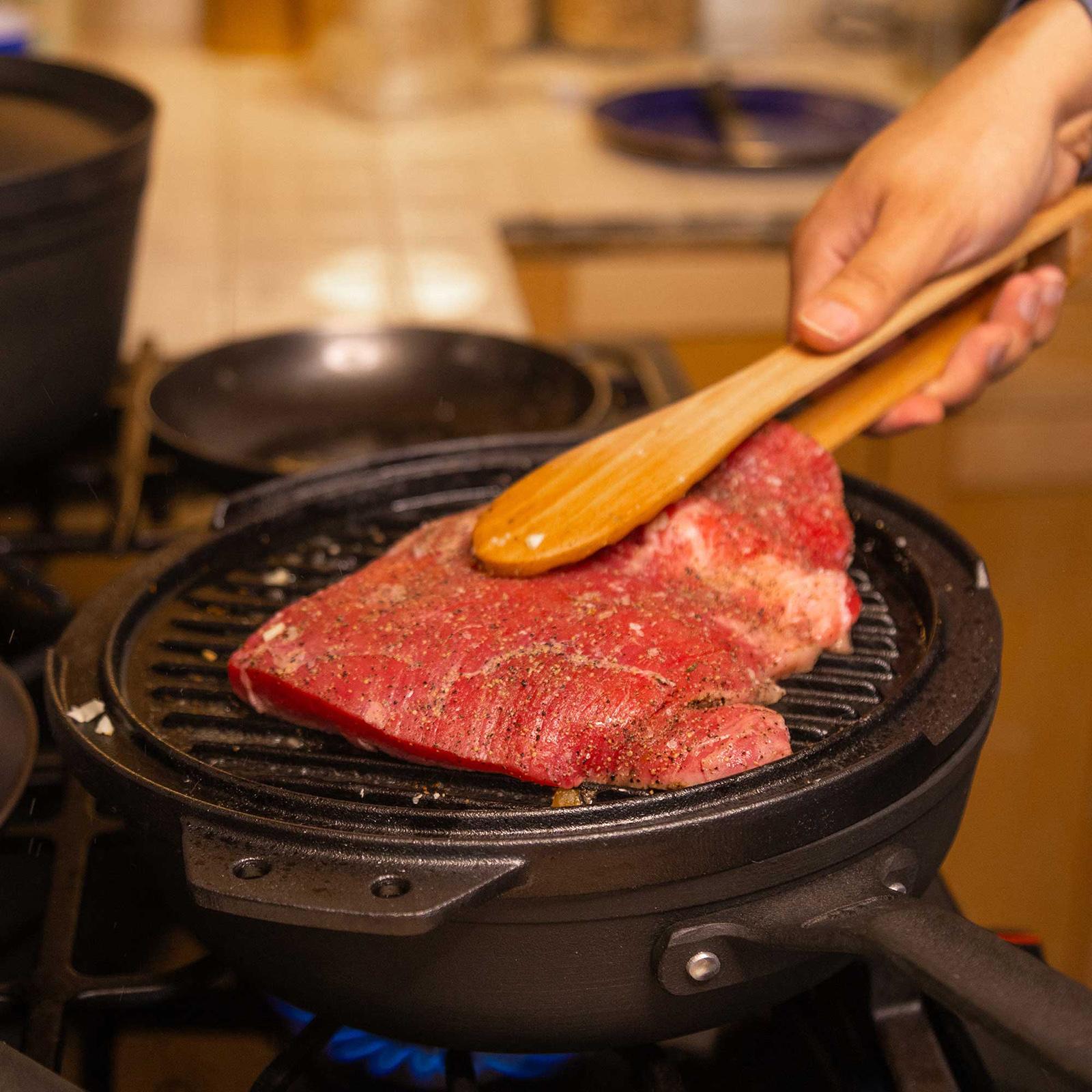 Product gallery image number 4 for product Guidecast Cast Iron Cookset 10"