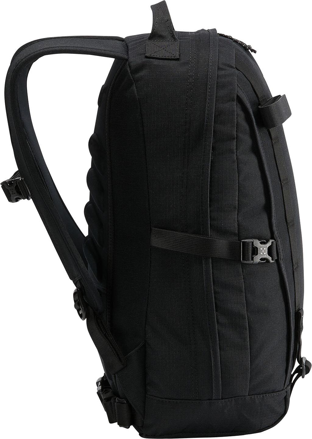 Product gallery image number 9 for product Tight Medium Backpack 20L