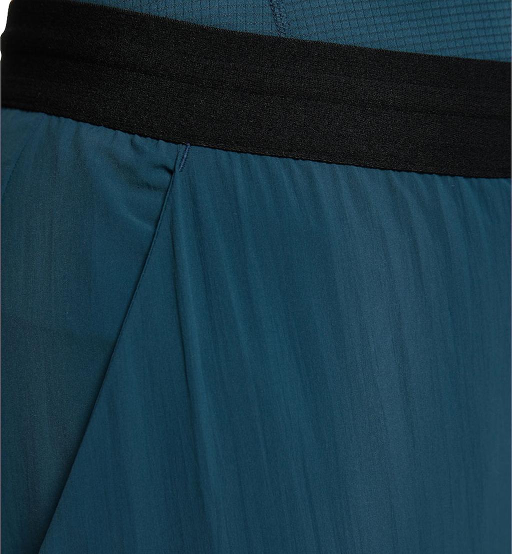 Numéro de l'image de la galerie de produits 7 pour le produit Short Strive Lite de L.I.M - Femmes