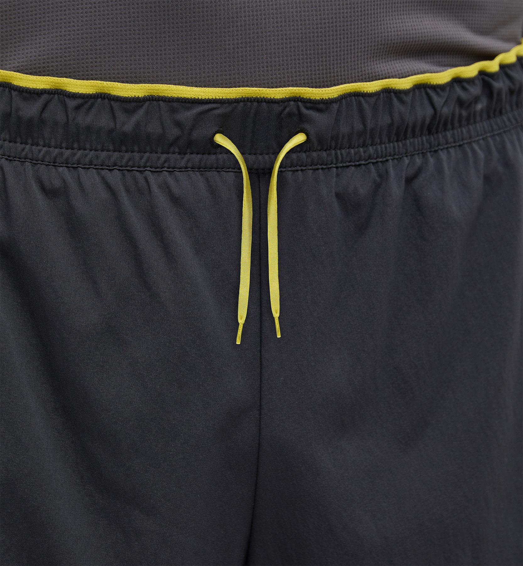 Product gallery image number 9 for product Short 2-en-1 L.I.M Tempo Trail - Homme