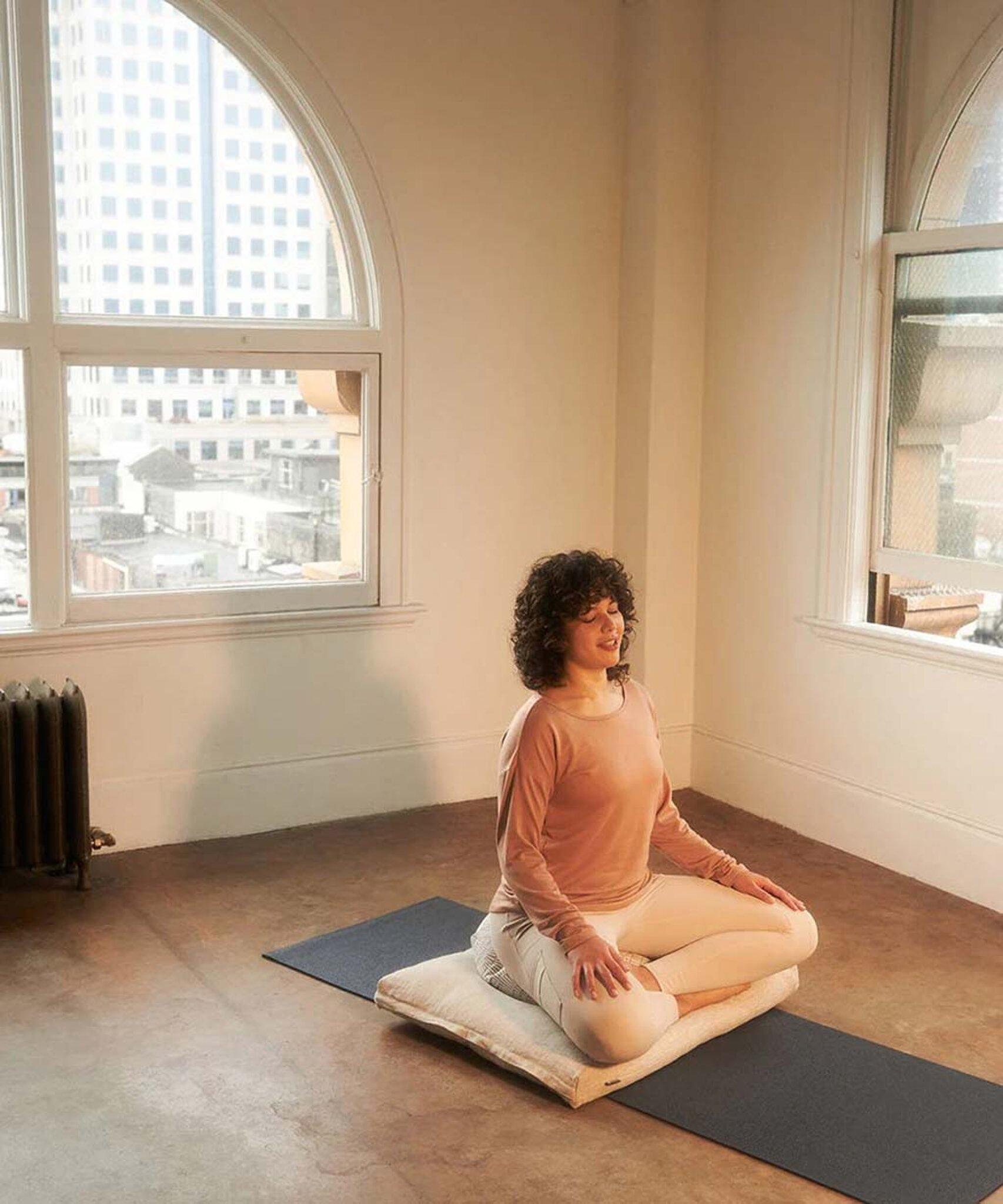 Numéro de l'image de la galerie de produits 3 pour le produit Coussin de méditation et coussin Zabuton Essential Coton - Édition limitée