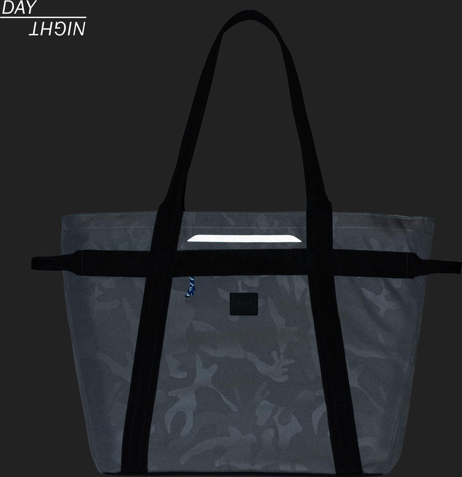 Product gallery image number 2 for product Alexander Zip Tote