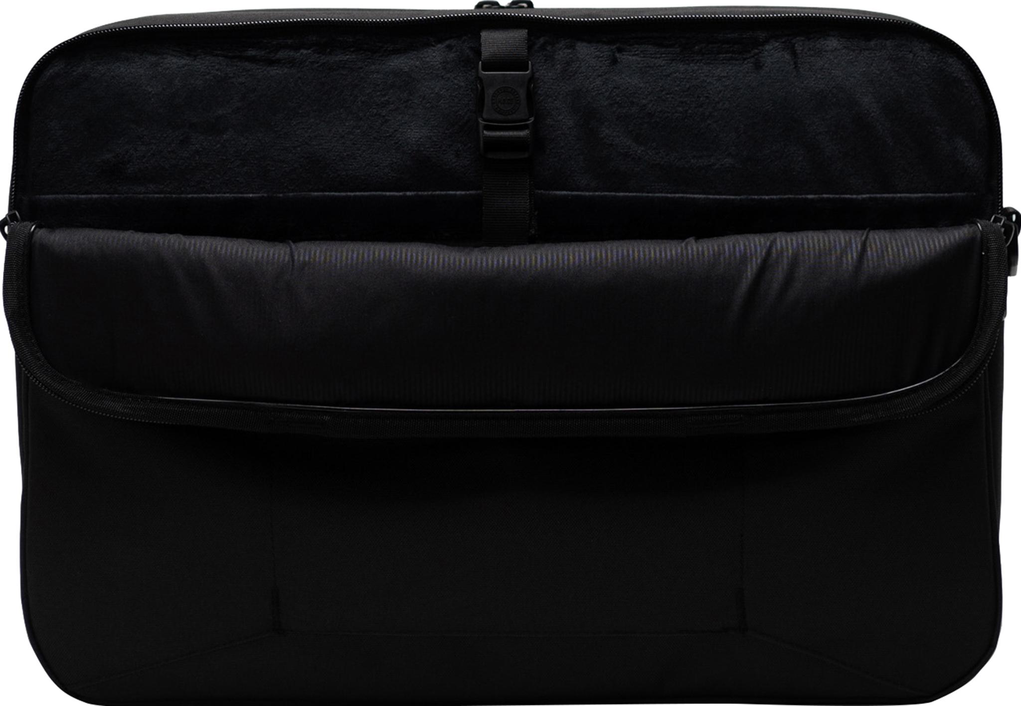 Product gallery image number 5 for product Bowen Tech Duffle Bag 30L