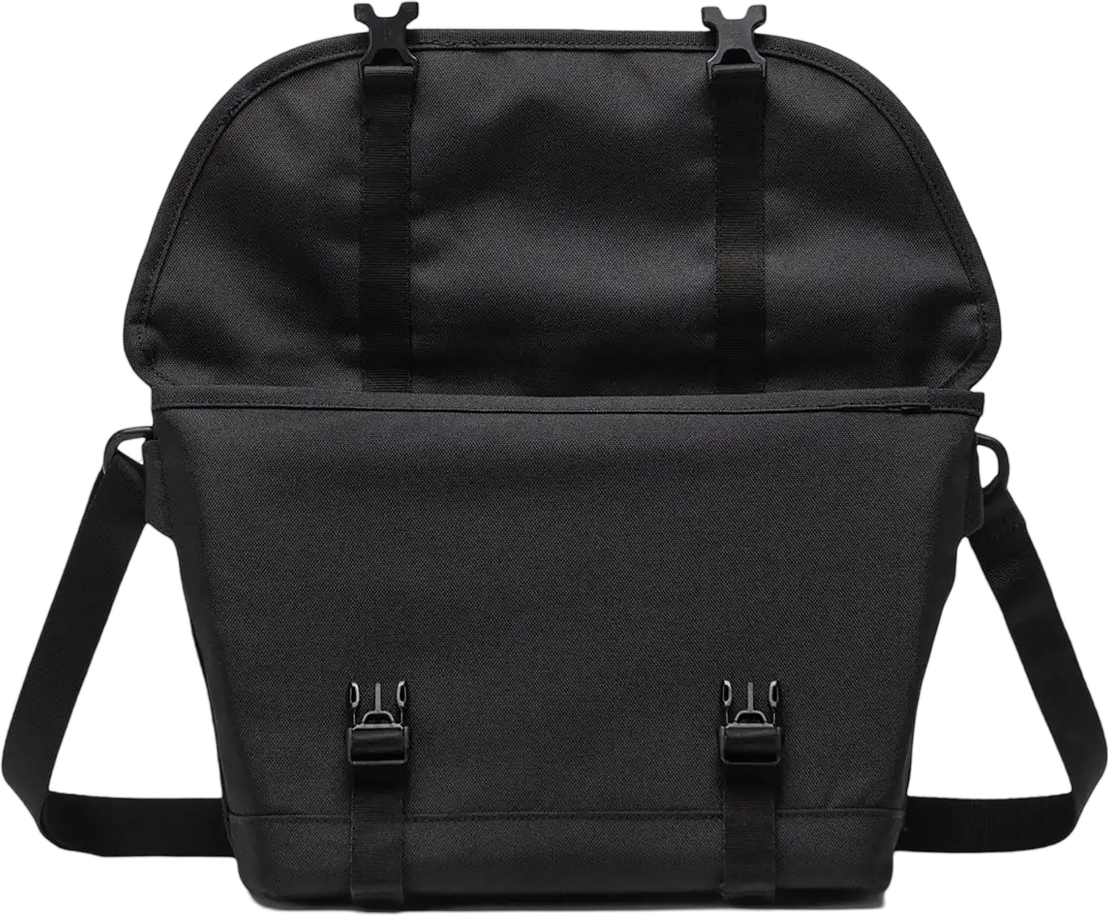 Product gallery image number 4 for product Cove Messenger Bag 7.5L - Small