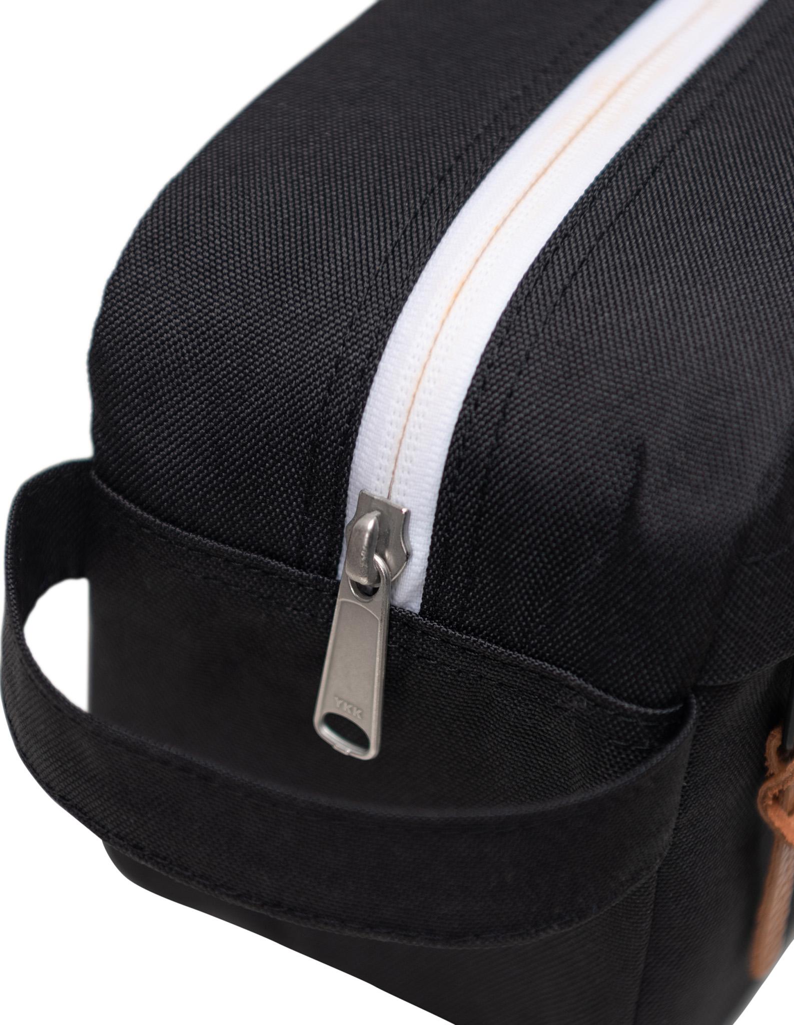 Product gallery image number 3 for product Chapter Travel Kit 5L