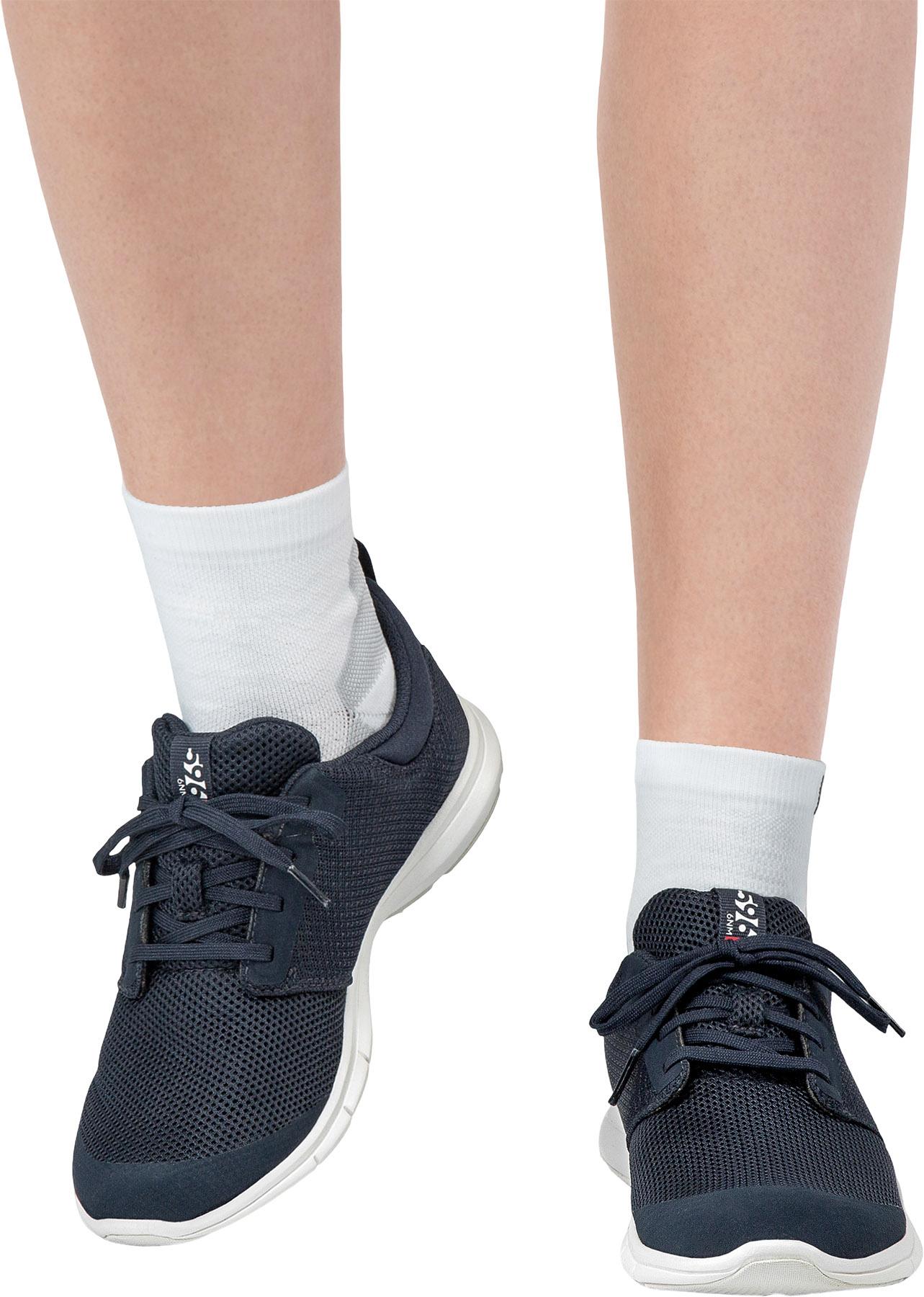 Numéro de l'image de la galerie de produits 3 pour le produit Souliers d'entraînement légers Feathering - Femme