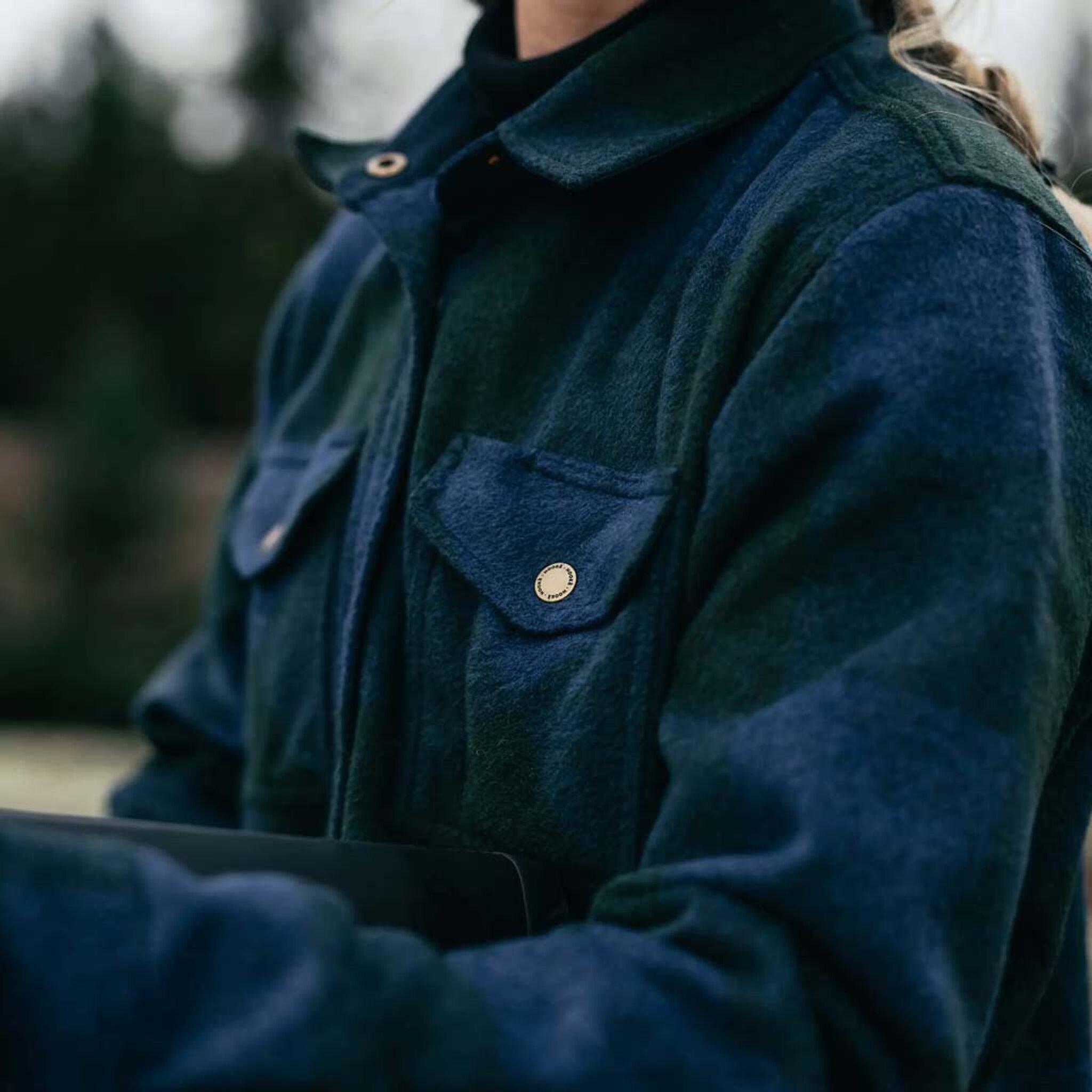 Numéro de l'image de la galerie de produits 3 pour le produit Chemise canadienne - Femme