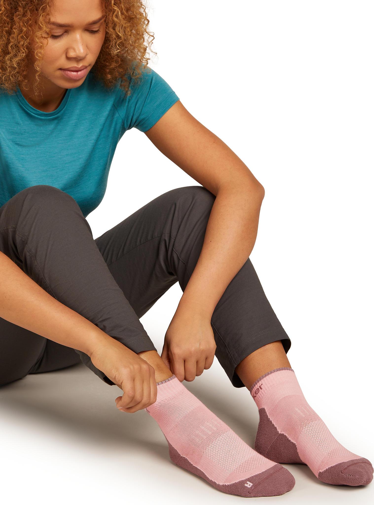 Numéro de l'image de la galerie de produits 4 pour le produit Chaussettes basses légères en mérinos Hike+ - Femme