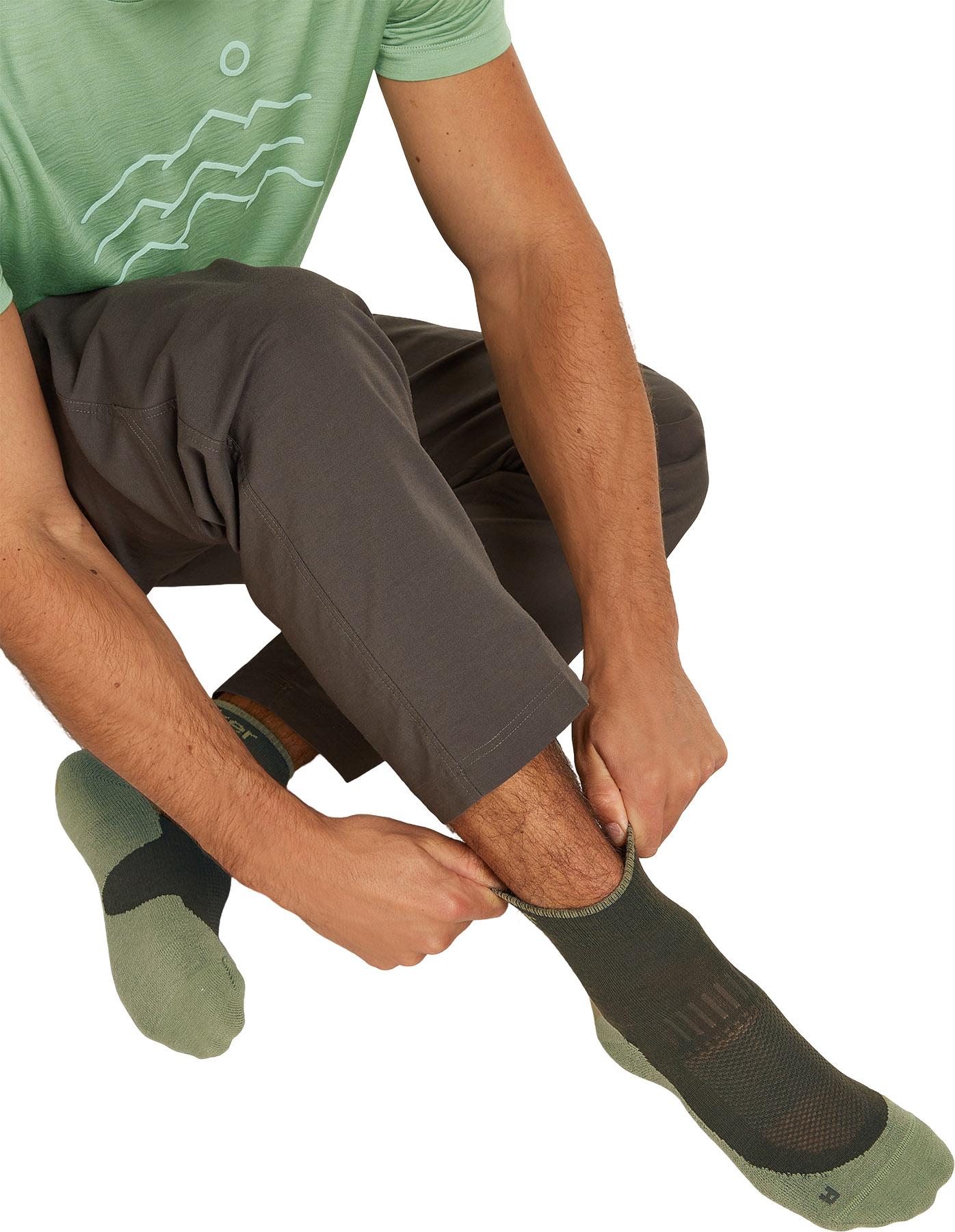 Numéro de l'image de la galerie de produits 2 pour le produit Chaussettes basses légères en mérinos Hike+ - Homme