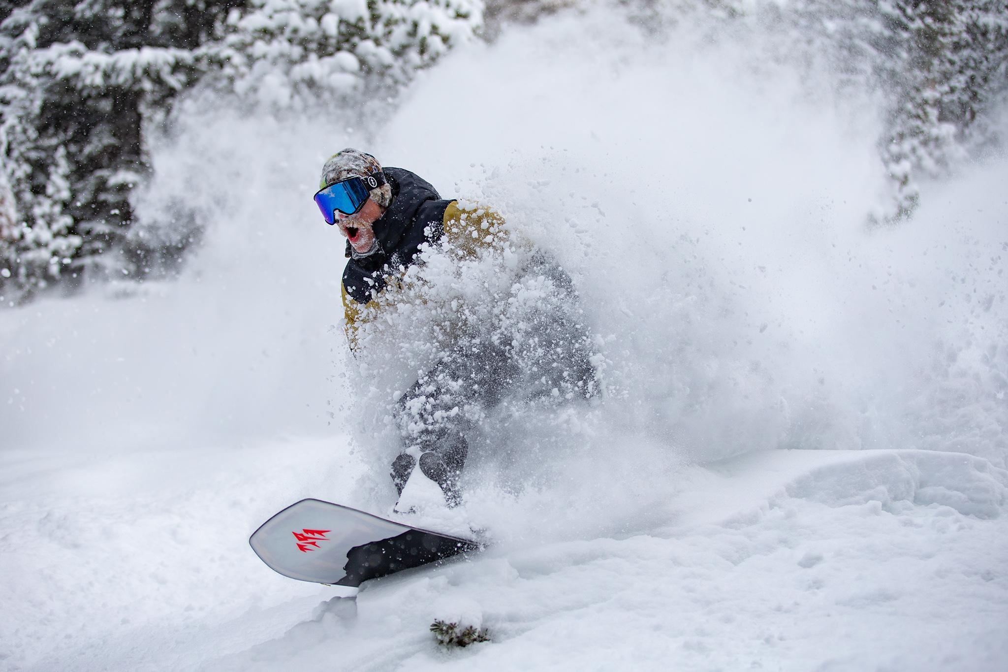 Product gallery image number 10 for product Aviator 2.0 Snowboard - Men's