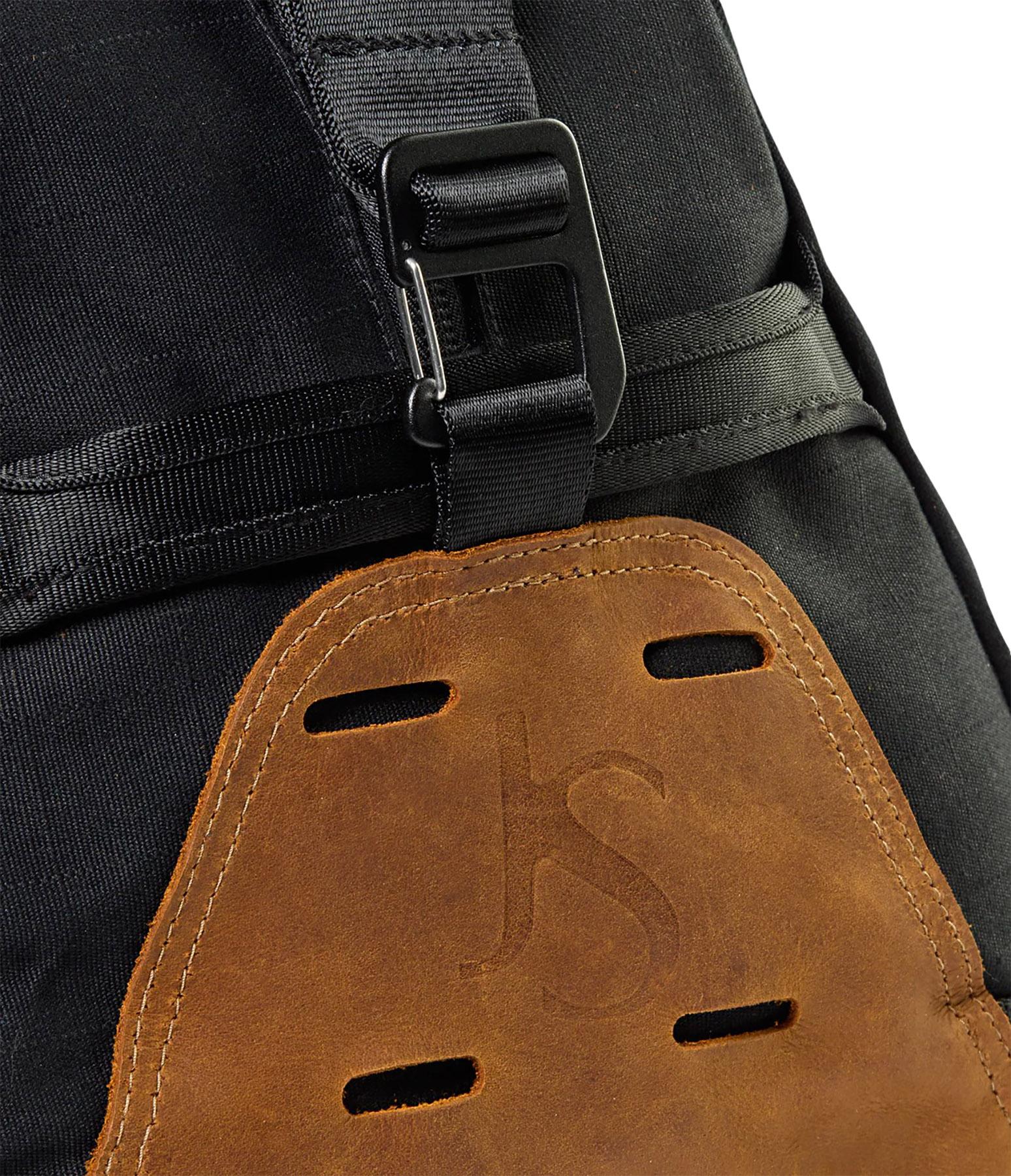 Product gallery image number 3 for product Smooth Ride Duffle Bag 38L