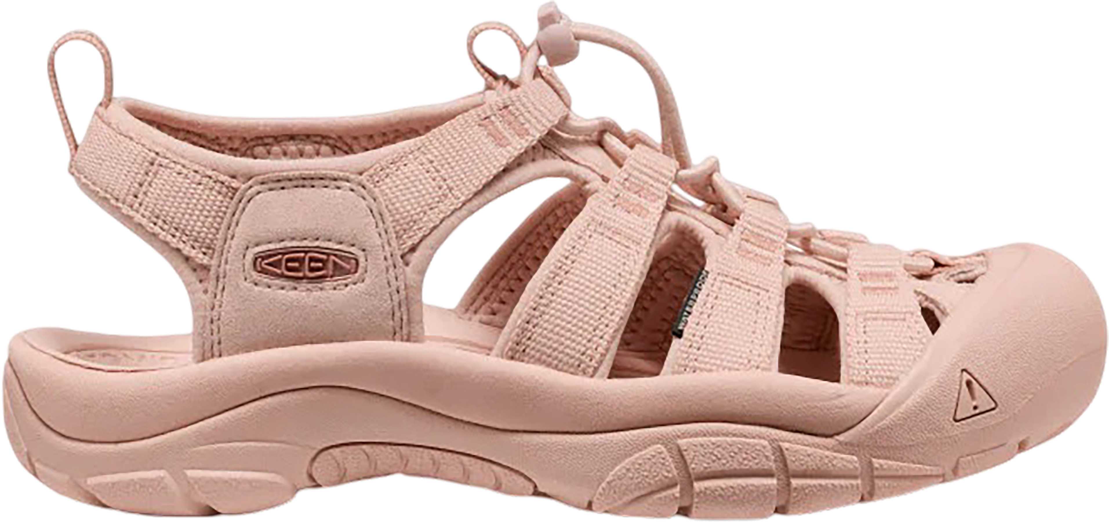 Monochrome - Cameo Rose