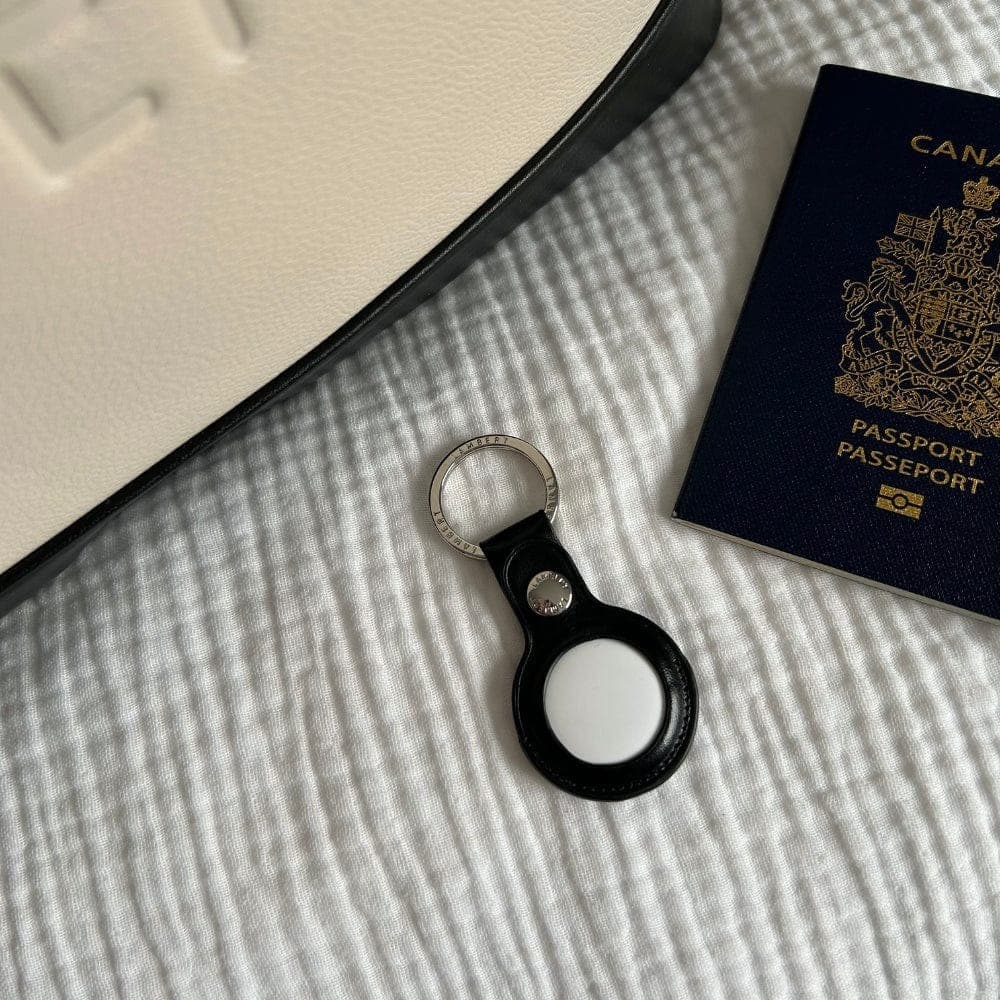 Product gallery image number 2 for product The Levi Vegan Leather AirTag Case 