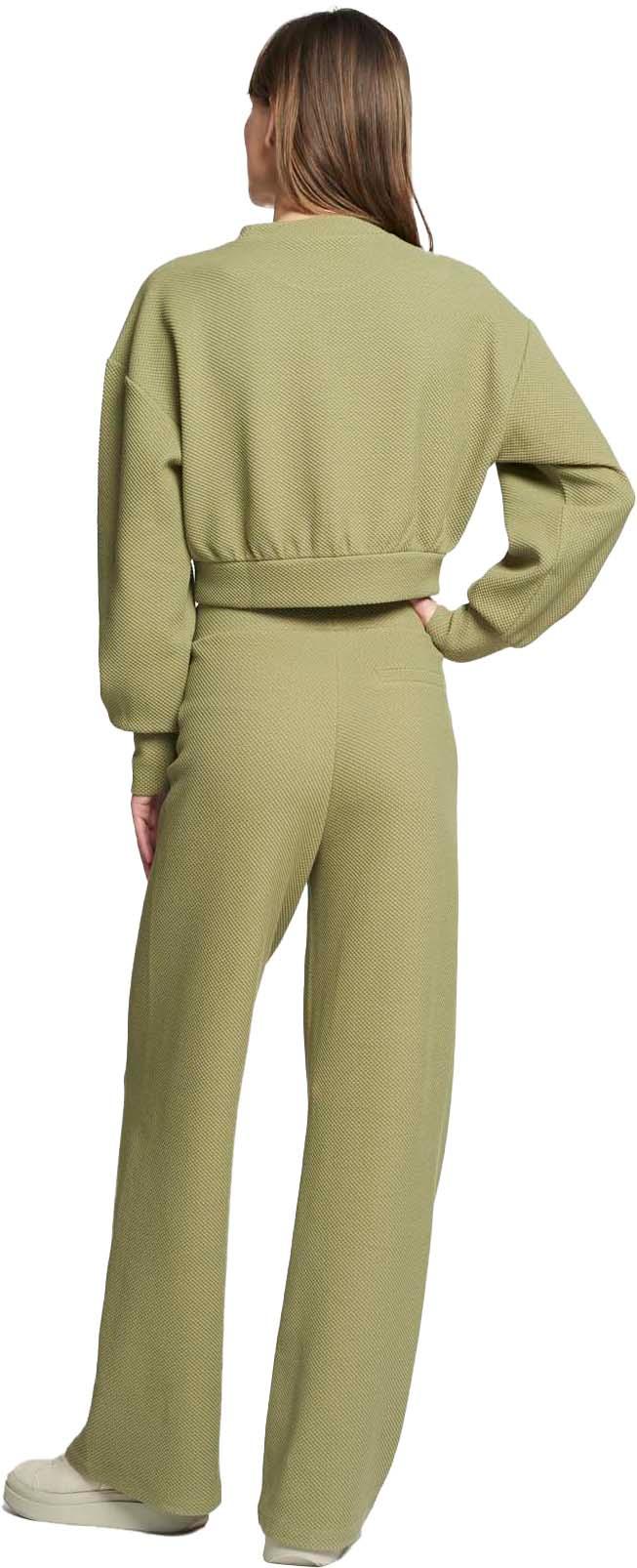 Numéro de l'image de la galerie de produits 2 pour le produit Chandail court Moon - Femme