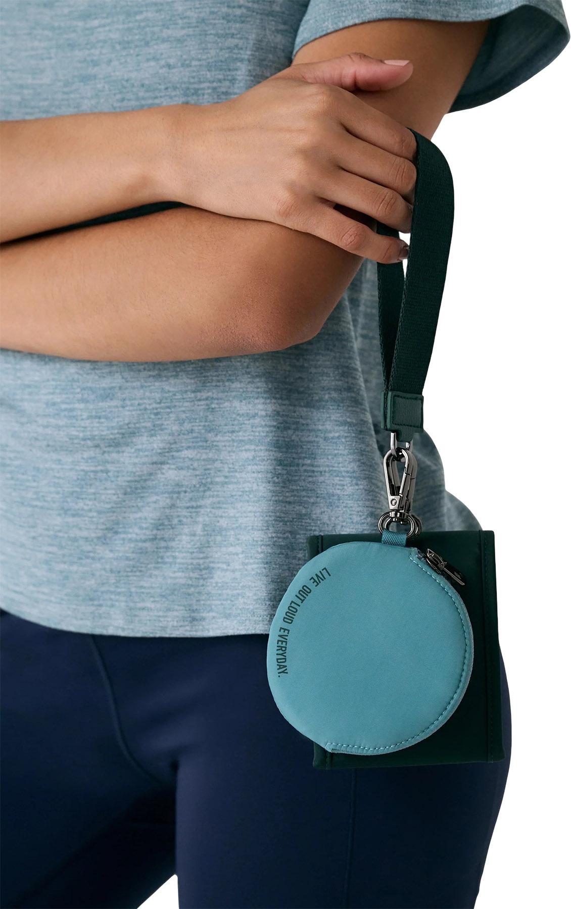 Product gallery image number 3 for product Portefeuille à double dragonne Alesia - Femme