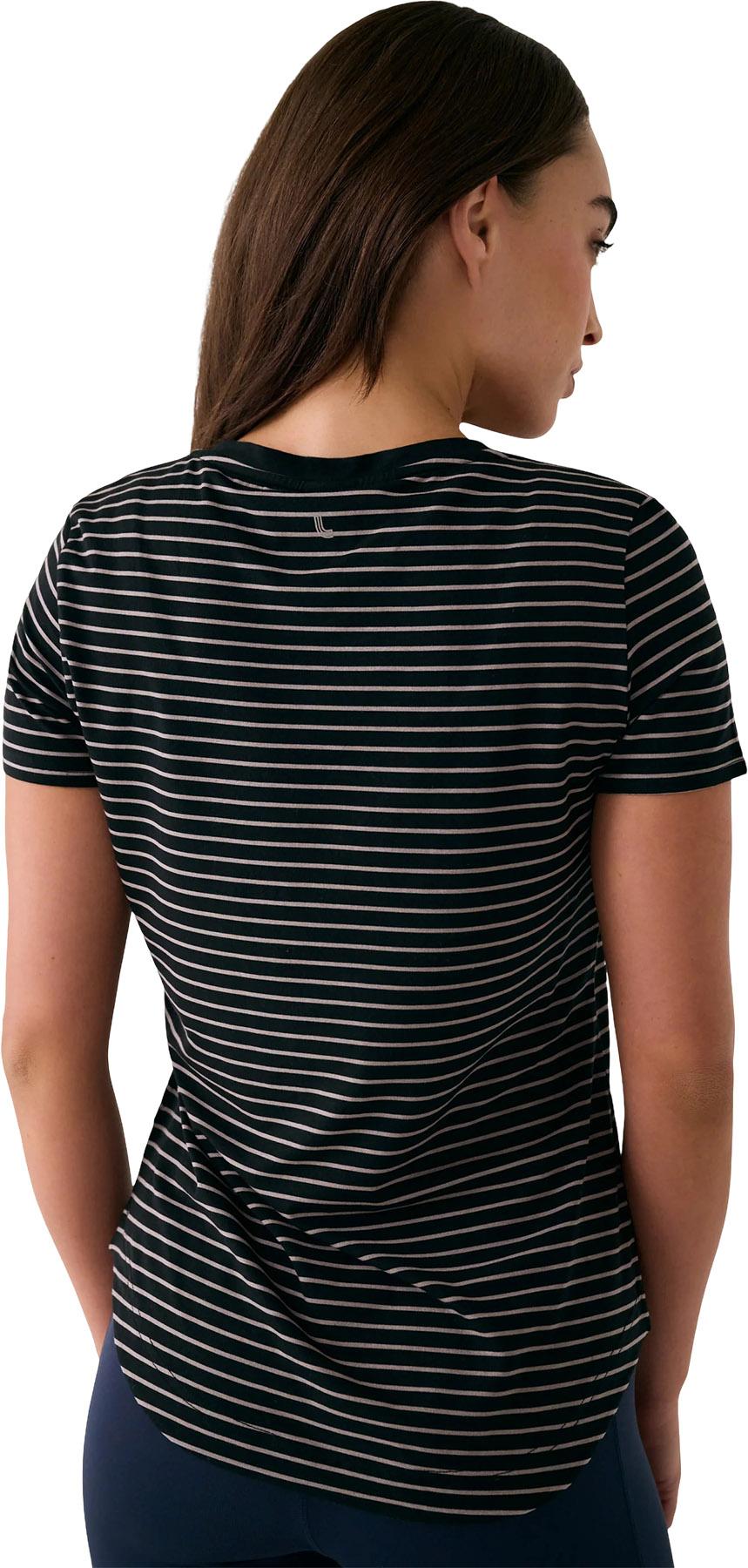 Product gallery image number 2 for product T-shirt à col en V Dynamic - Femme