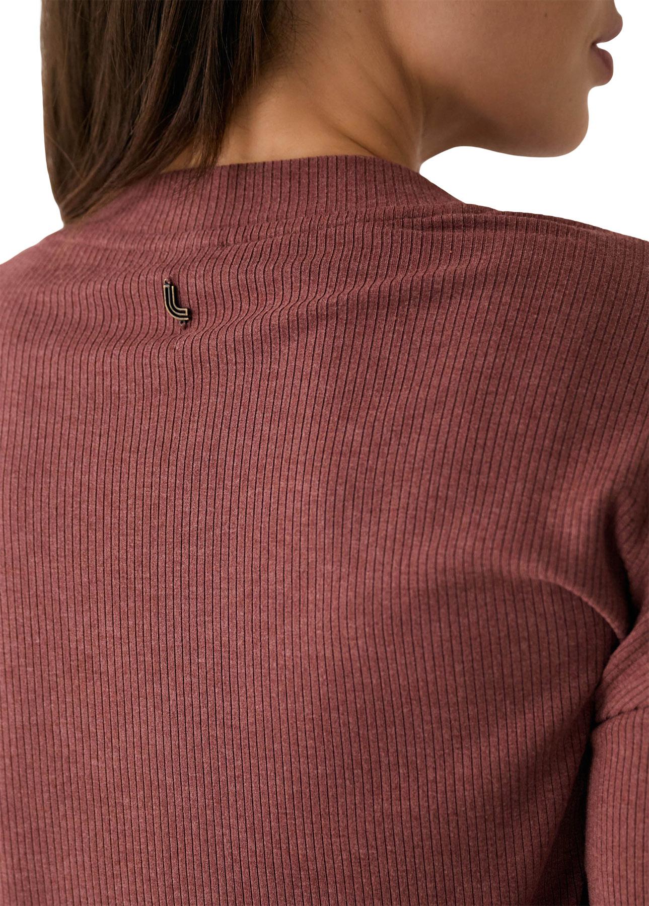 Product gallery image number 3 for product Robe à col en V Traverse - Femme