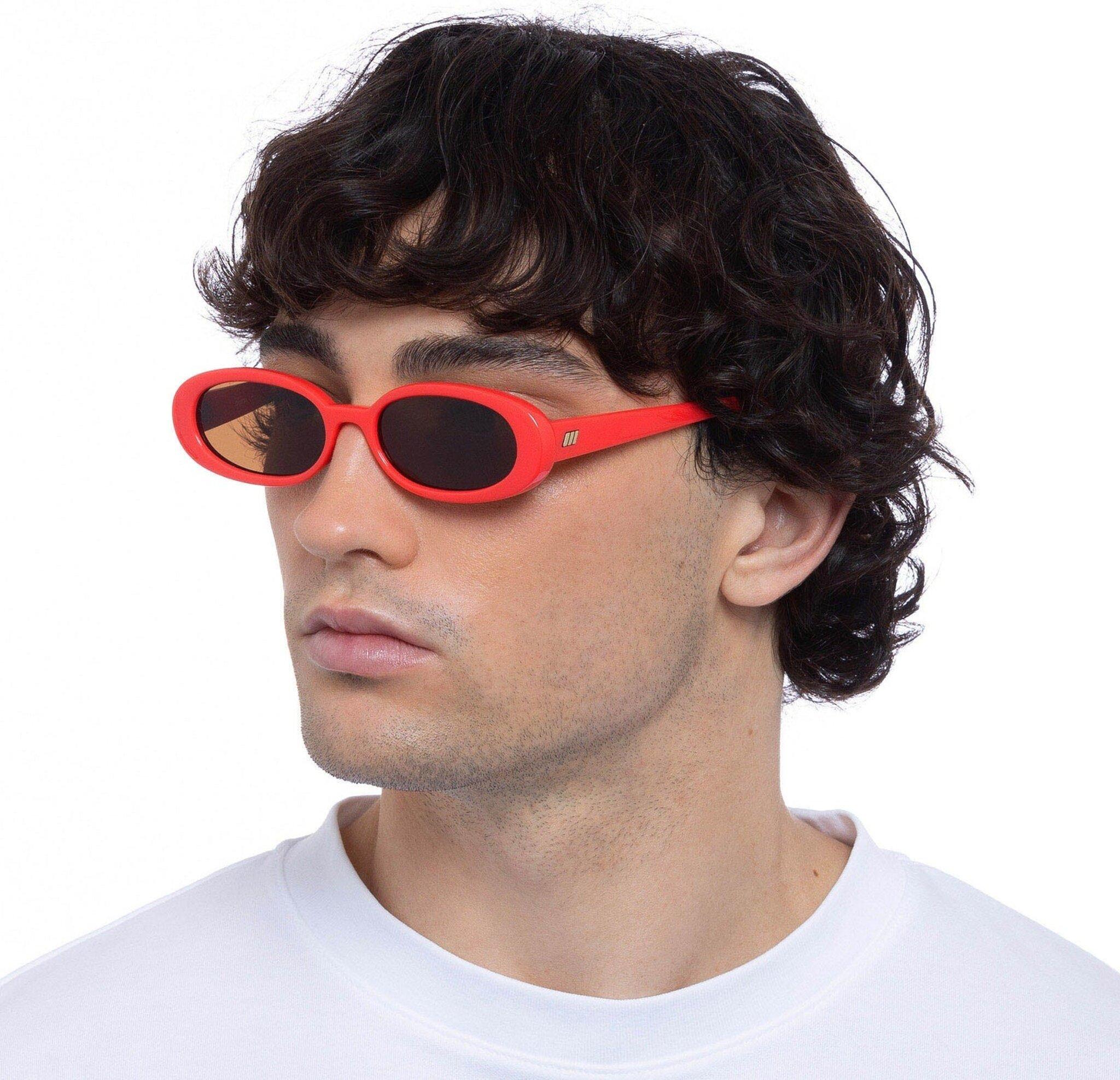 Numéro de l'image de la galerie de produits 2 pour le produit Lunettes de soleil Outta Love noires