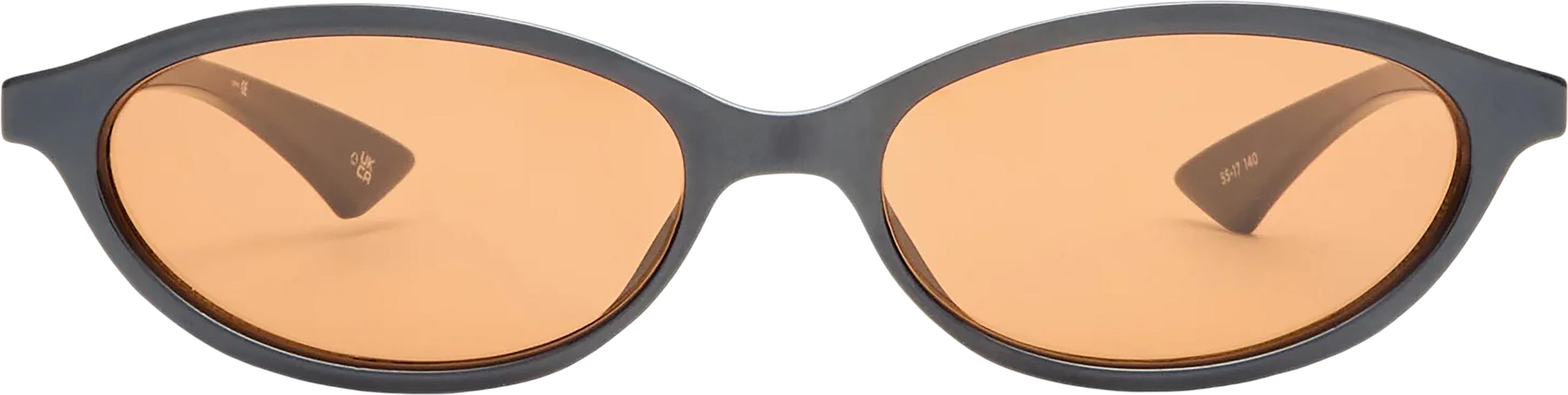 Product gallery image number 2 for product Lunettes de soleil Duskfall - Femme