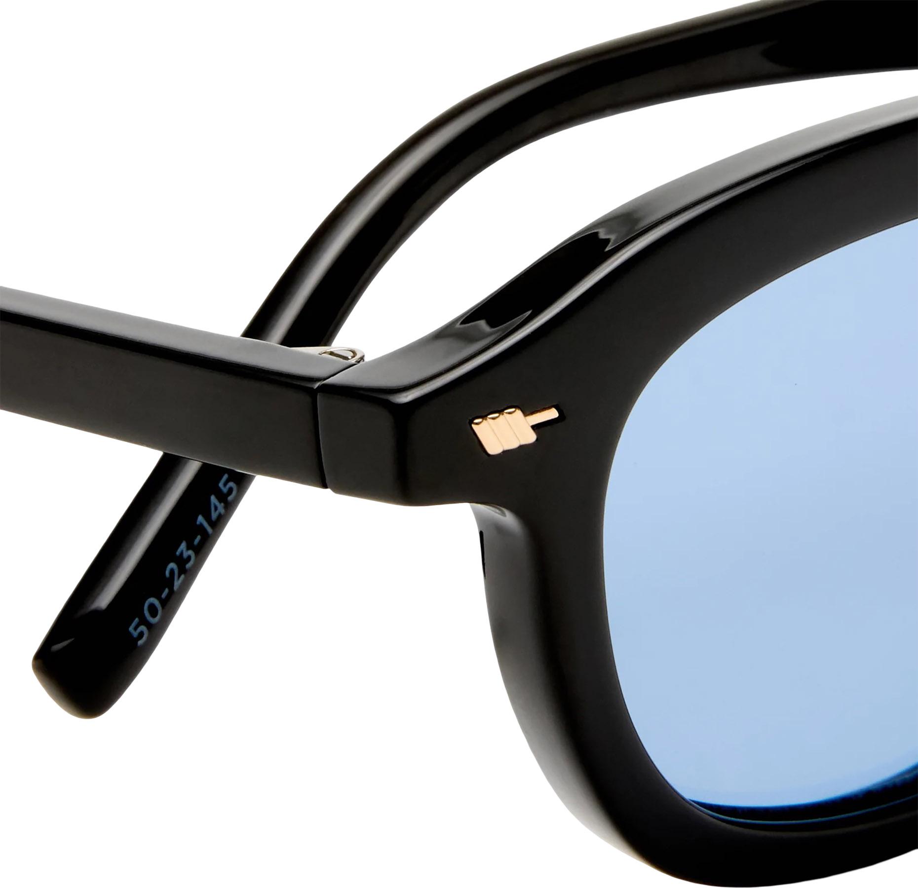 Product gallery image number 3 for product Heart Throb Sunglasses