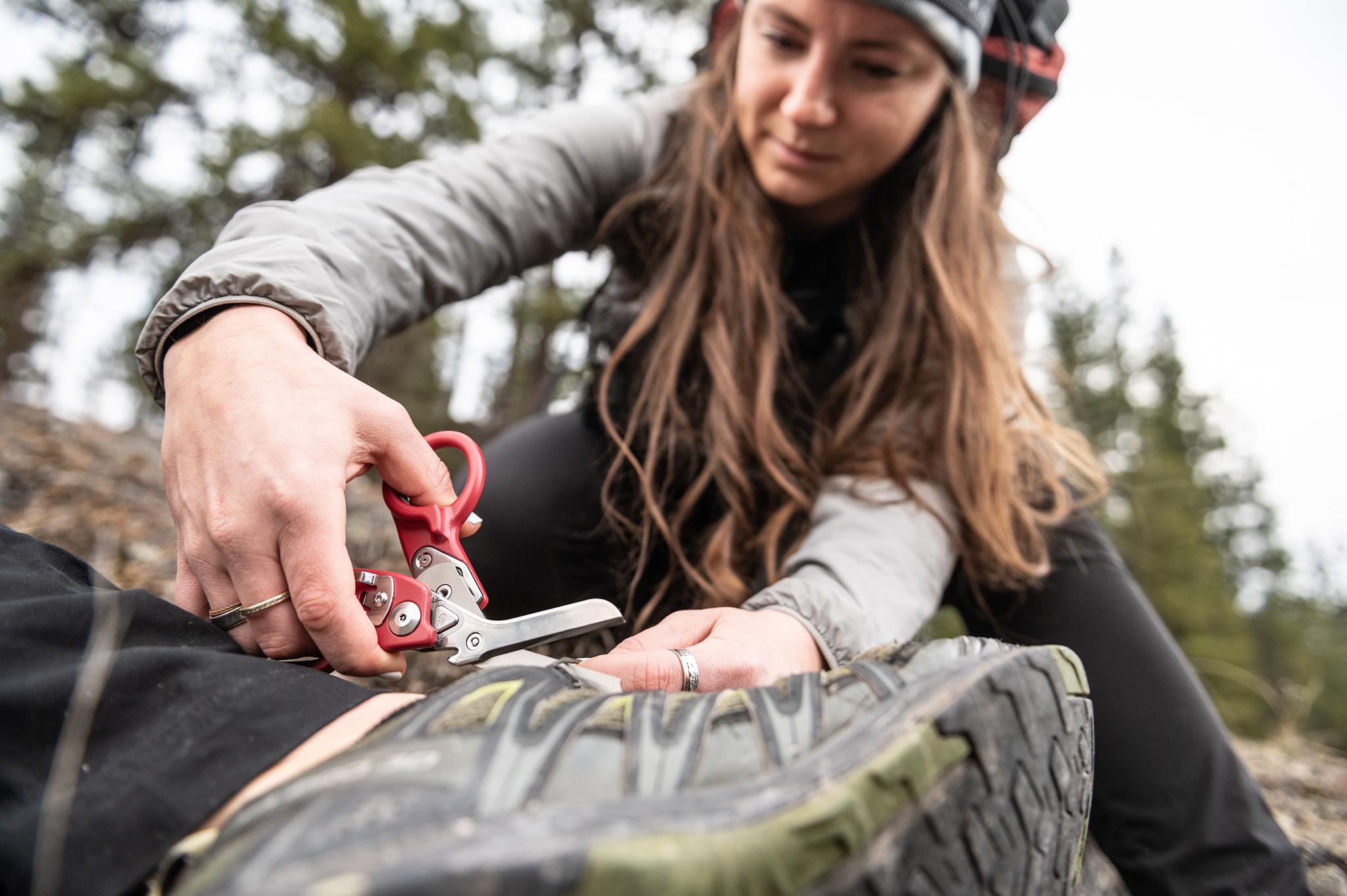 Product gallery image number 5 for product Raptor Rescue Foldable Shears