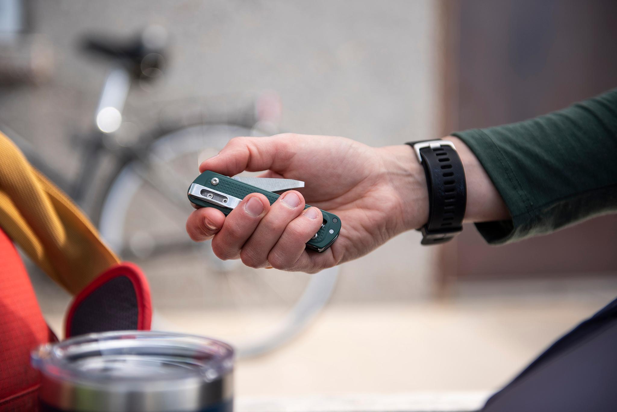 Product gallery image number 6 for product Free T4 Multi-tools Pocket Knife