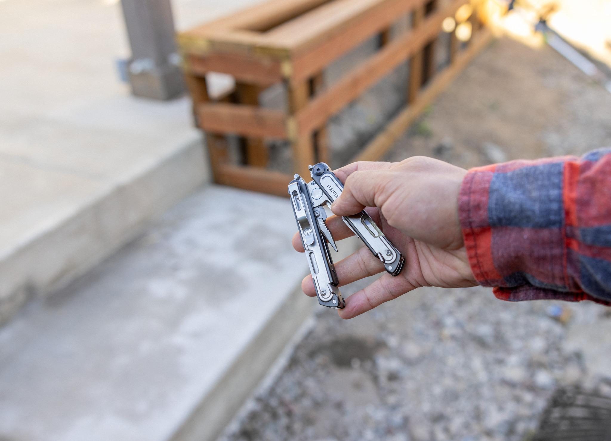 Numéro de l'image de la galerie de produits 5 pour le produit Pince multifonctions Arc