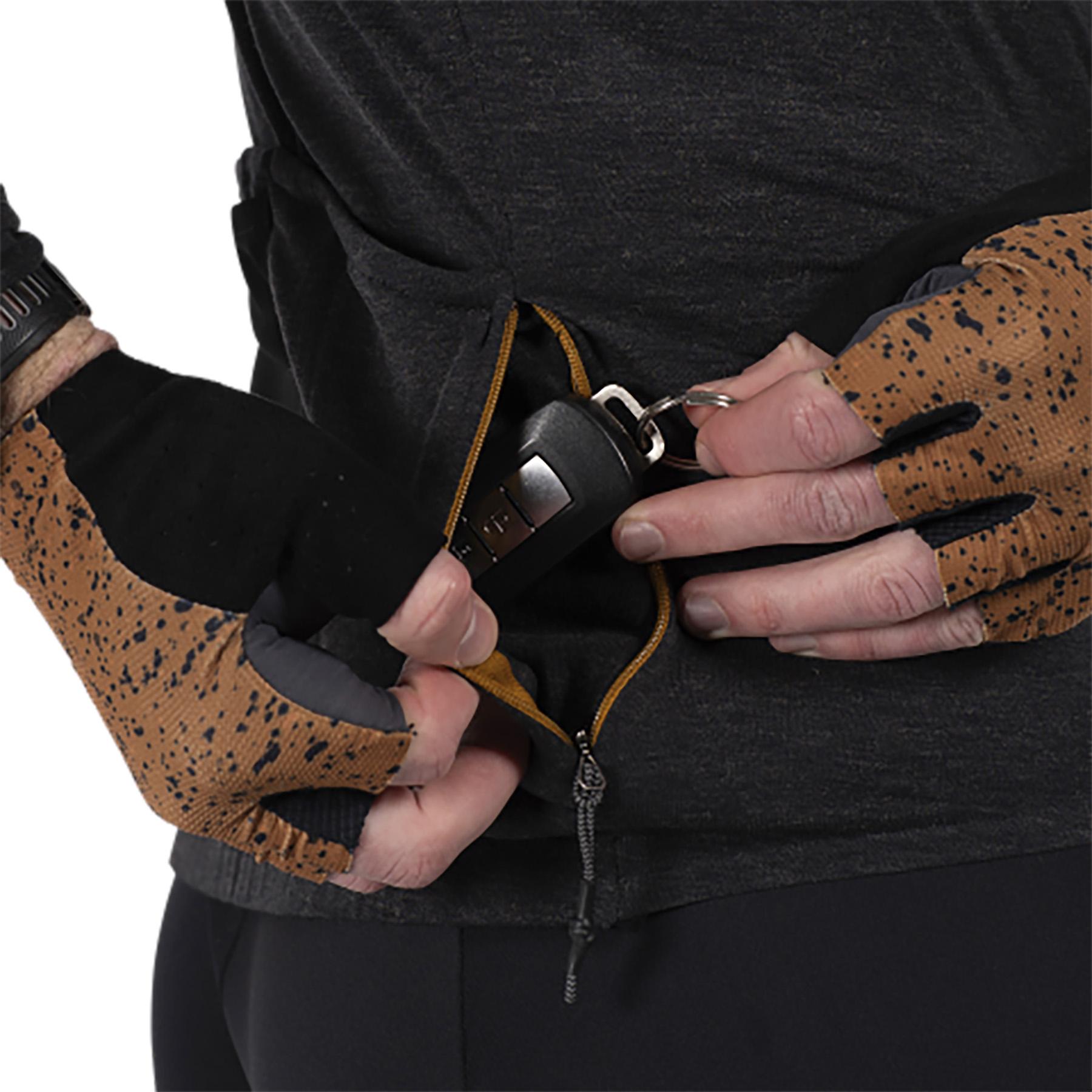 Product gallery image number 3 for product Endurance 4.0 Long Sleeve MTB Jersey