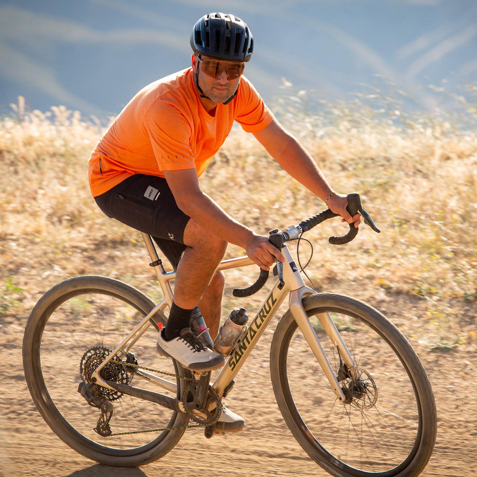 Product gallery image number 2 for product Endurance 2.0 MTB Shorts - Men's