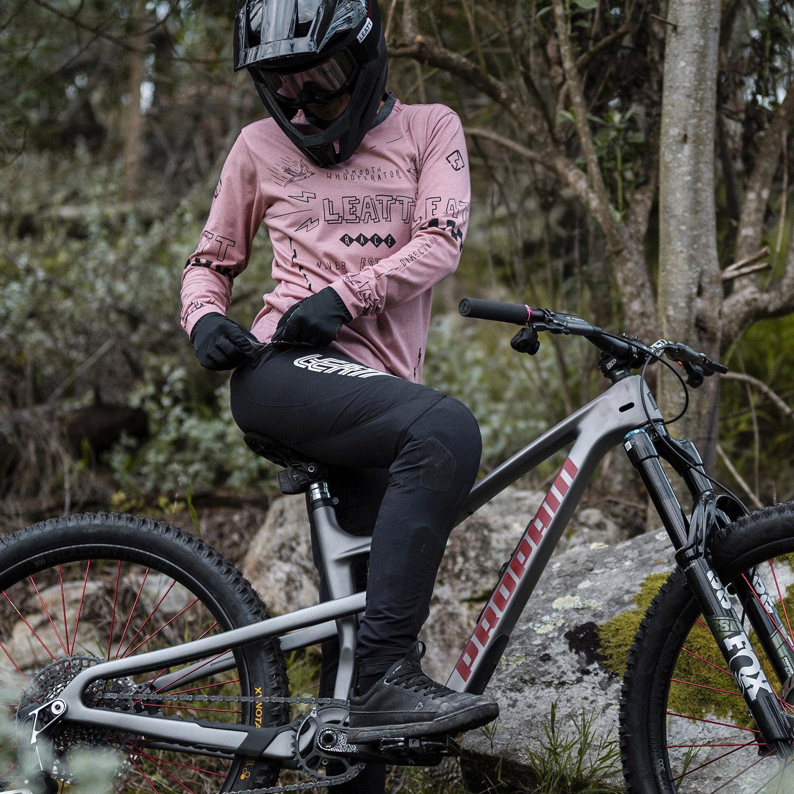 Product gallery image number 4 for product Gravity 3.0 MTB Pant - Women's 