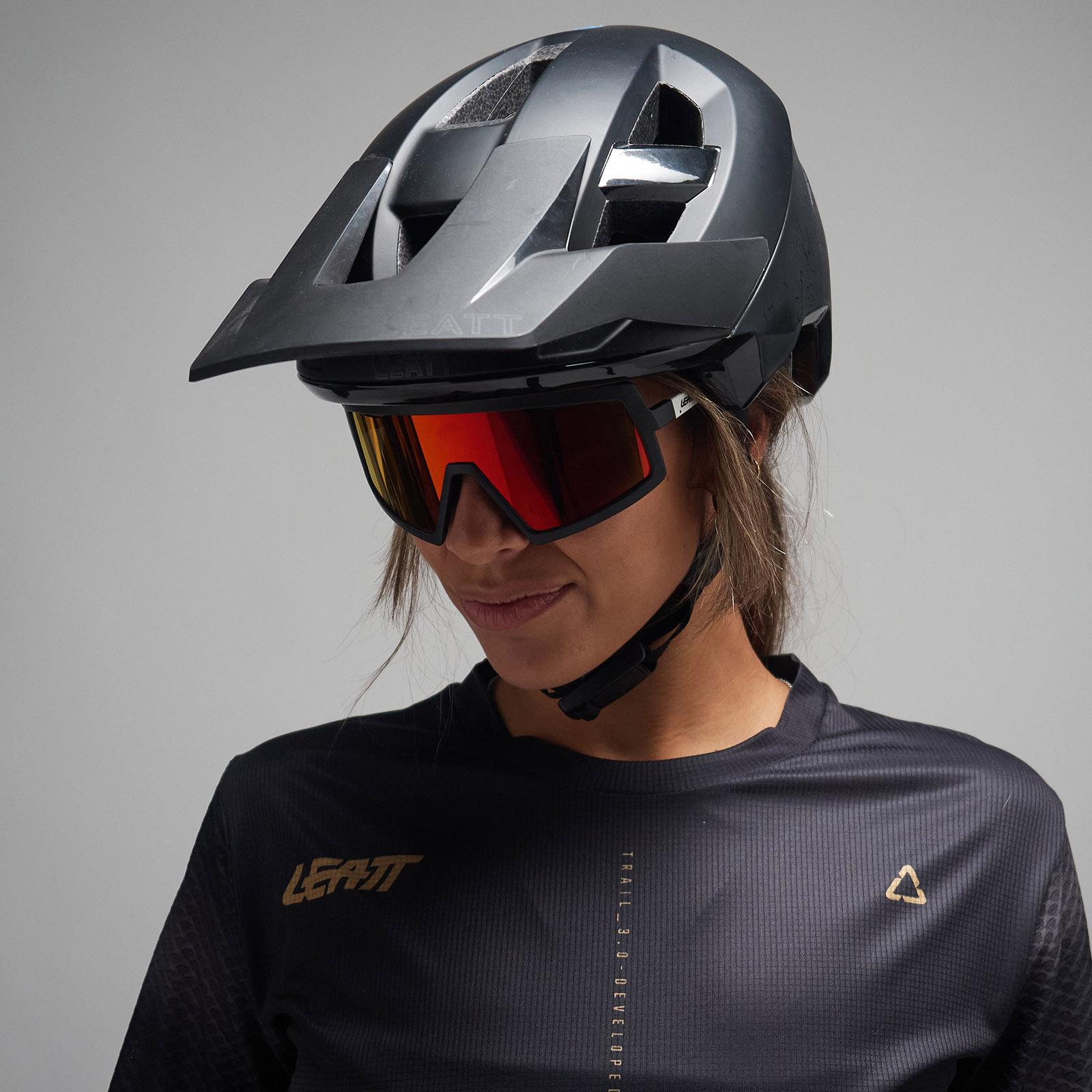 Product gallery image number 7 for product Lunettes de soleil MadViz One