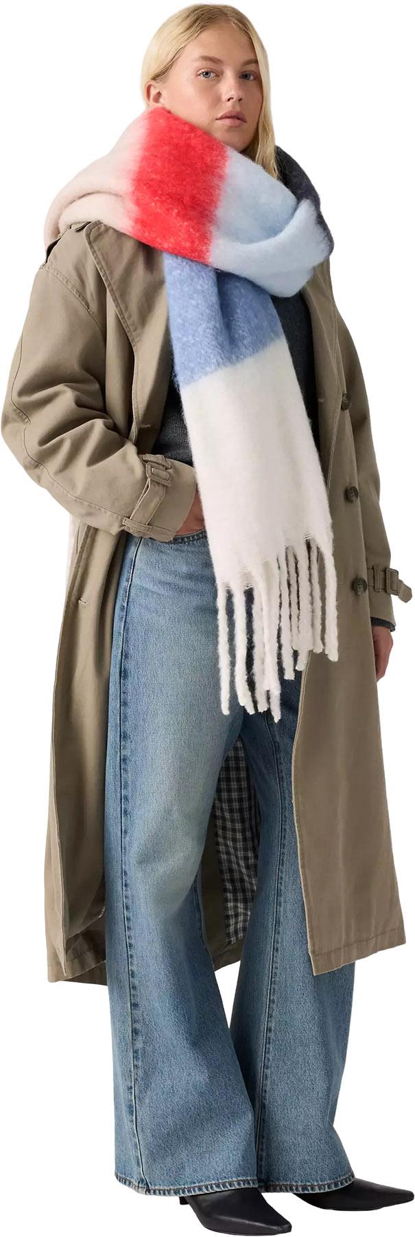 Numéro de l'image de la galerie de produits 3 pour le produit Foulard Fuzzy - Femme
