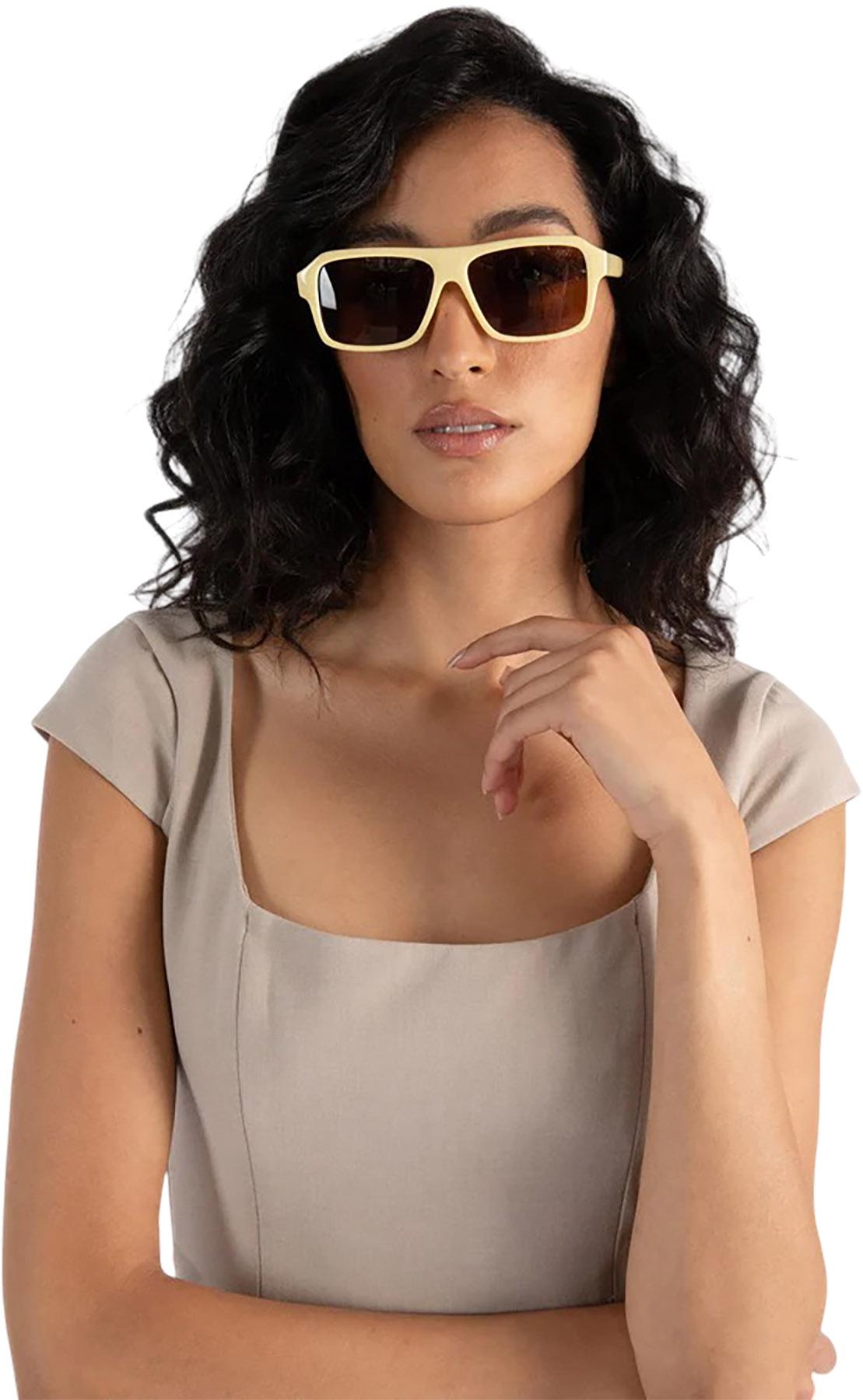 Numéro de l'image de la galerie de produits 3 pour le produit Lunettes de soleil rétro carrées Rylee - Femme